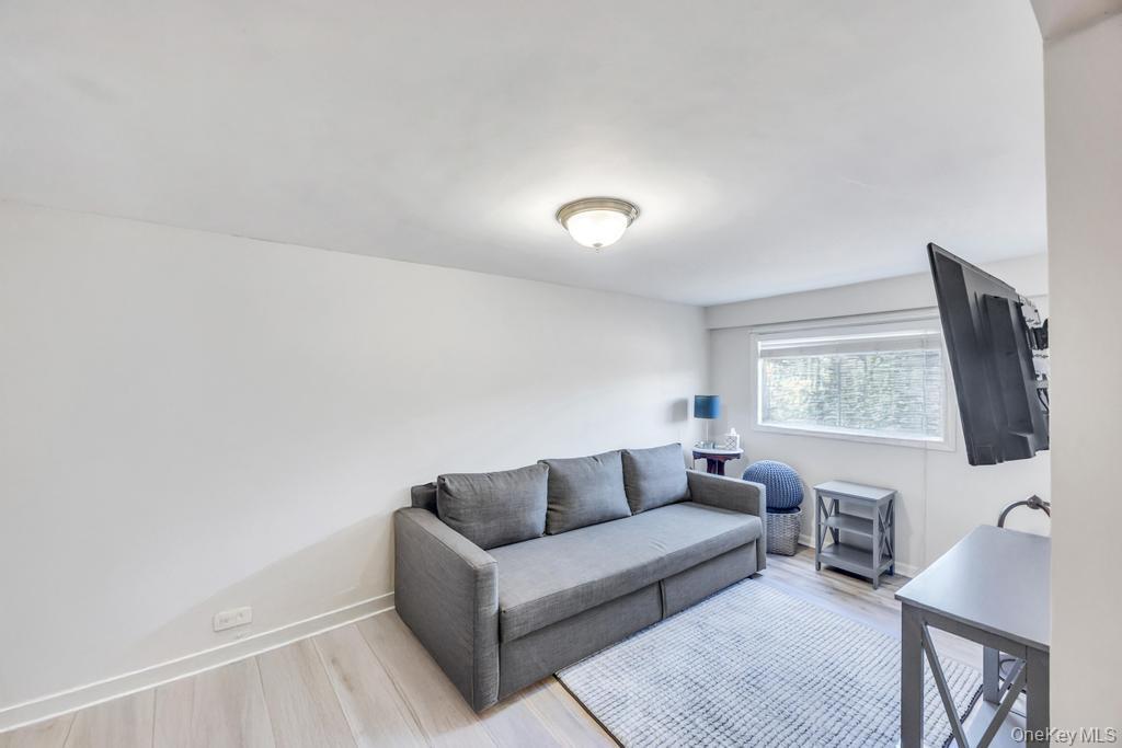 338 Stewart Avenue, Bethpage, NY 11714