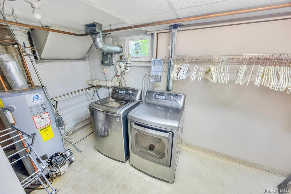 338 Stewart Avenue, Bethpage, NY 11714