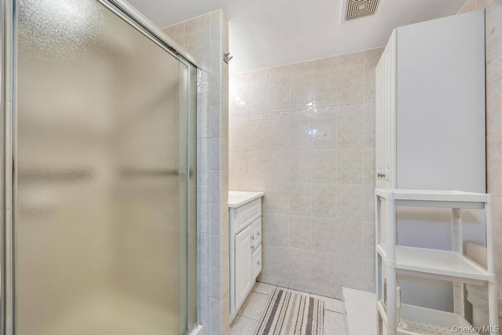 338 Stewart Avenue, Bethpage, NY 11714