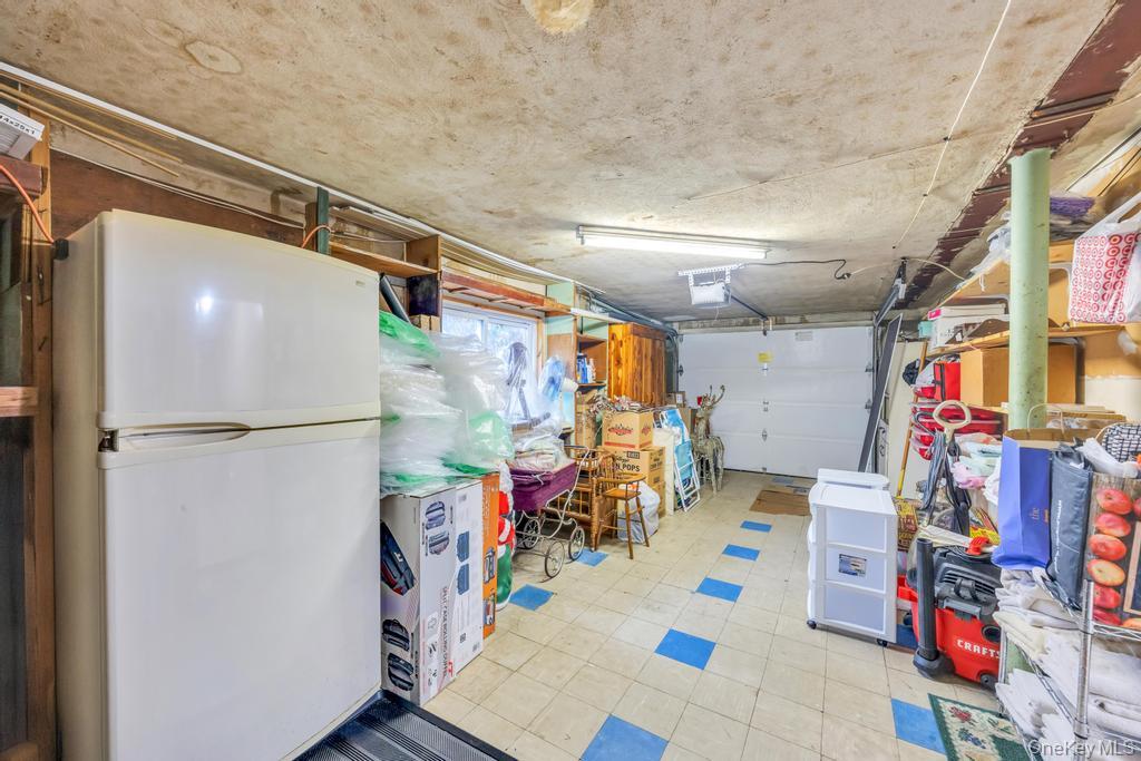 338 Stewart Avenue, Bethpage, NY 11714