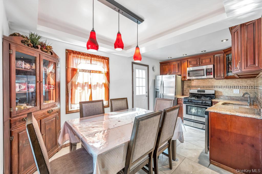 22 Terrace Place, Hicksville, NY 11801