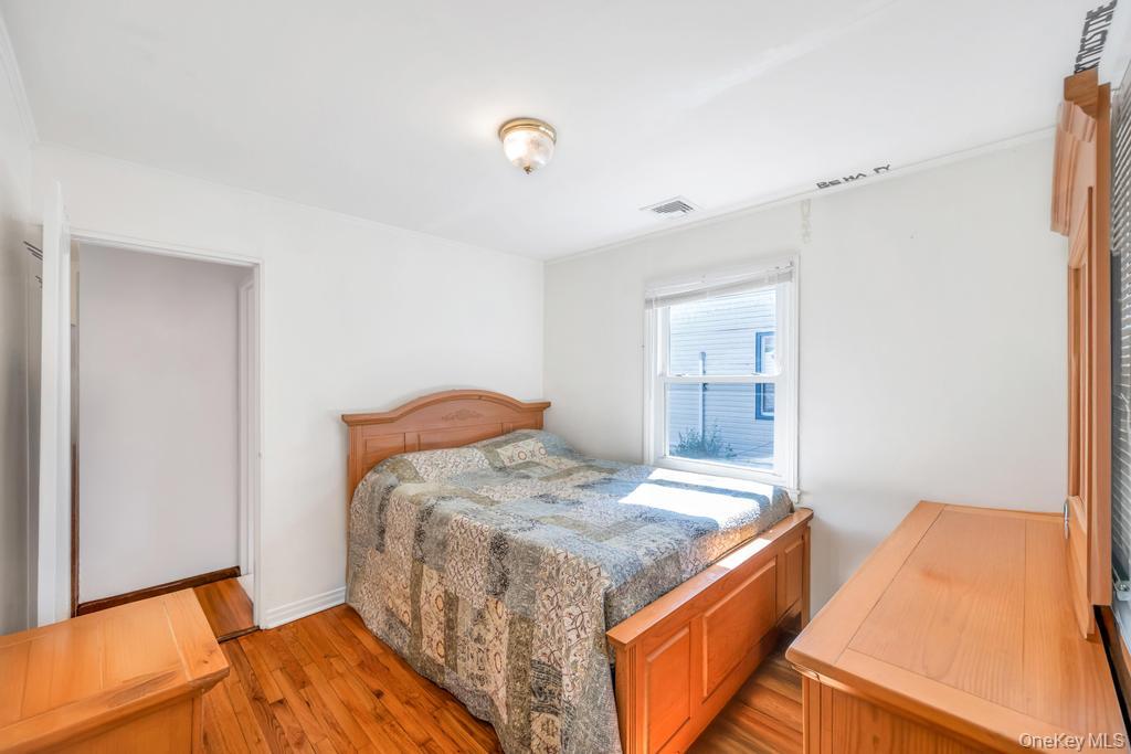 22 Terrace Place, Hicksville, NY 11801