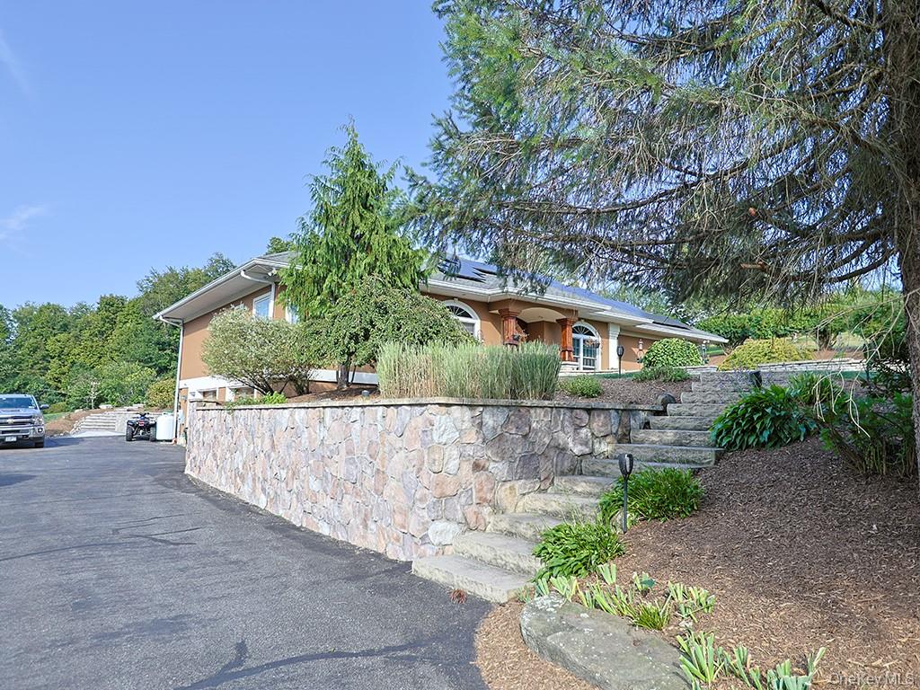 10 Fountayne Court, Washingtonville, NY 10992