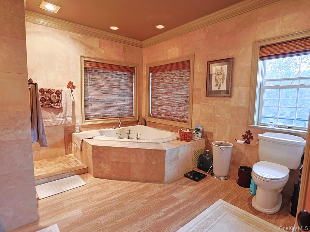 10 Fountayne Court, Washingtonville, NY 10992