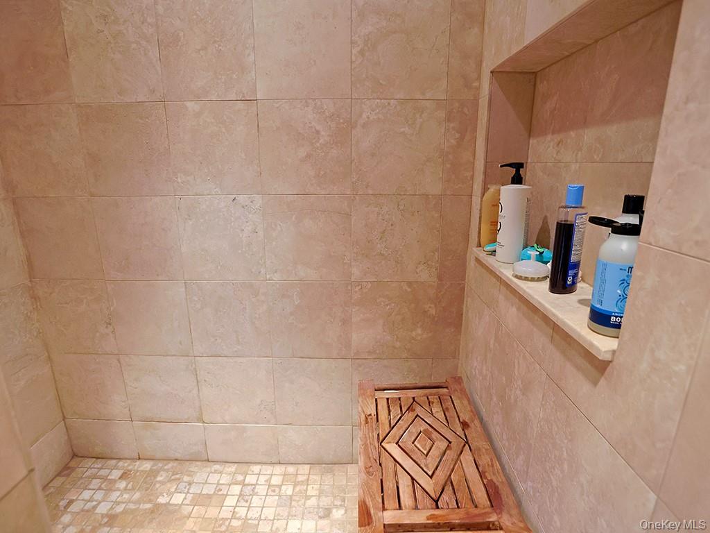 10 Fountayne Court, Washingtonville, NY 10992