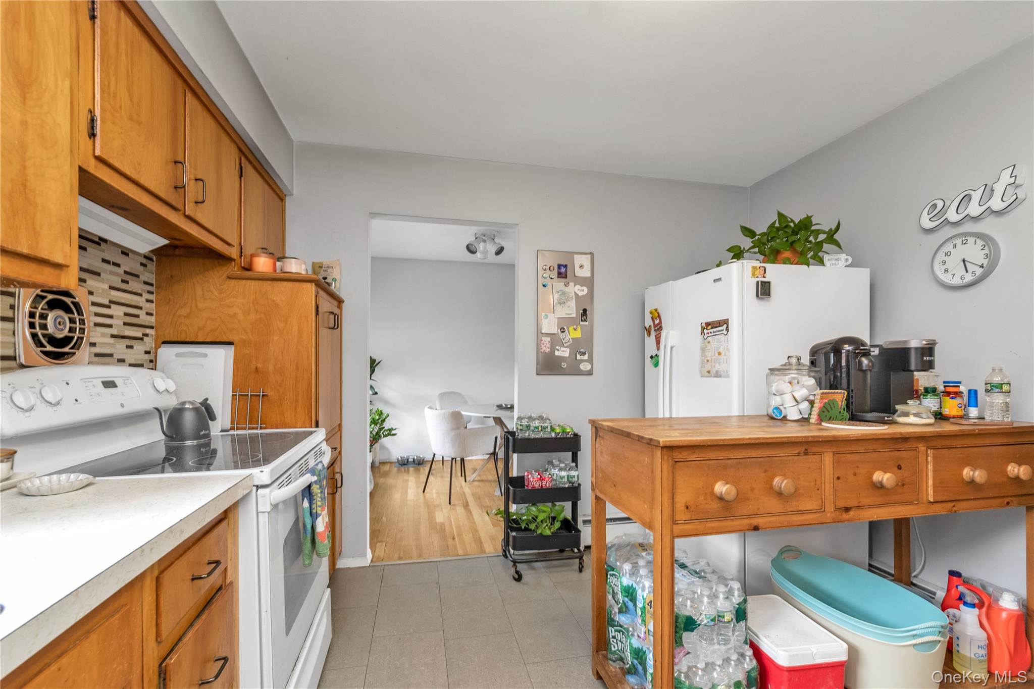 41 Jackson Avenue, Mineola, NY 11501