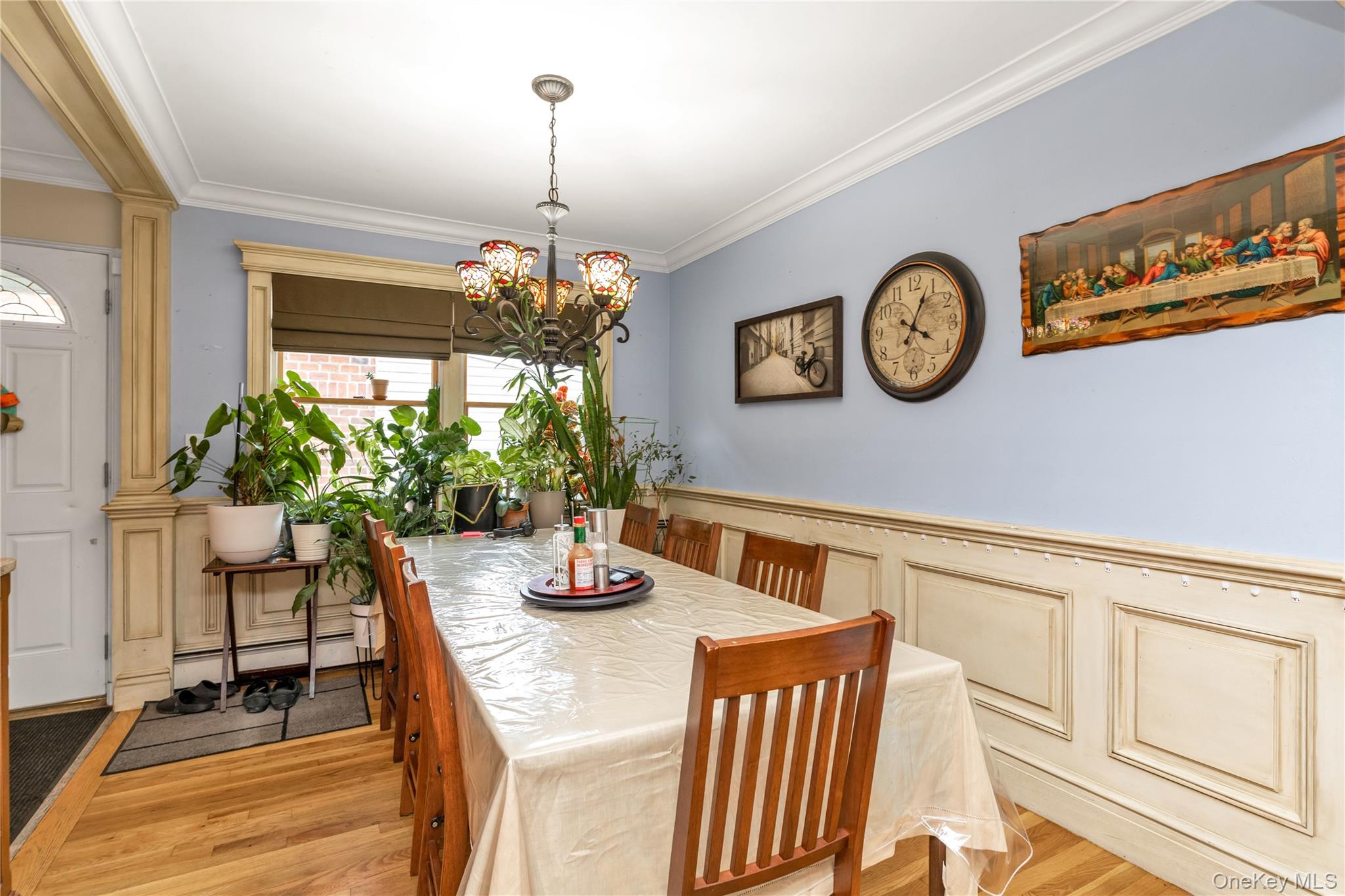 41 Jackson Avenue, Mineola, NY 11501