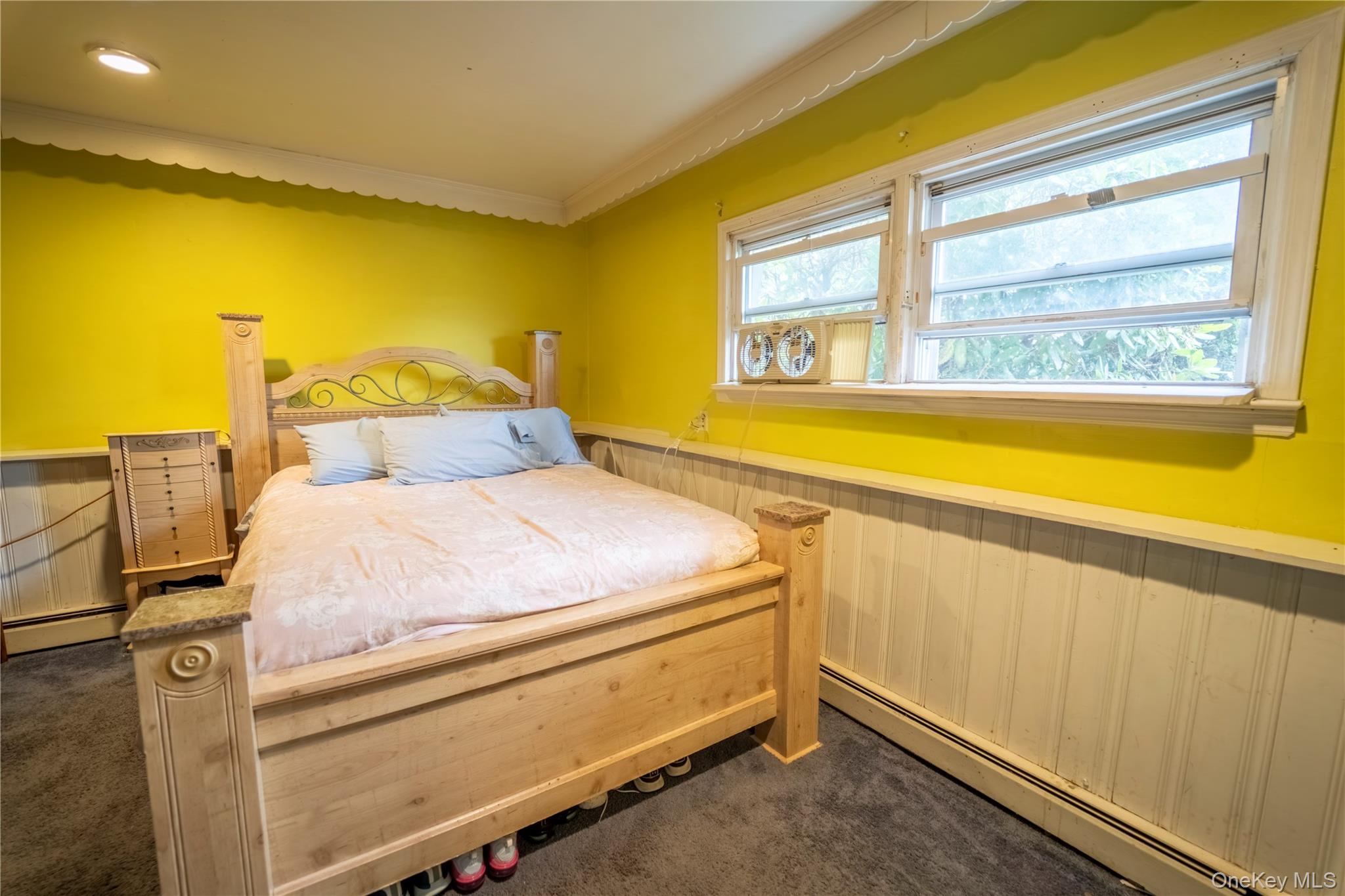 56 Suffolk Avenue, West Babylon, NY 11704