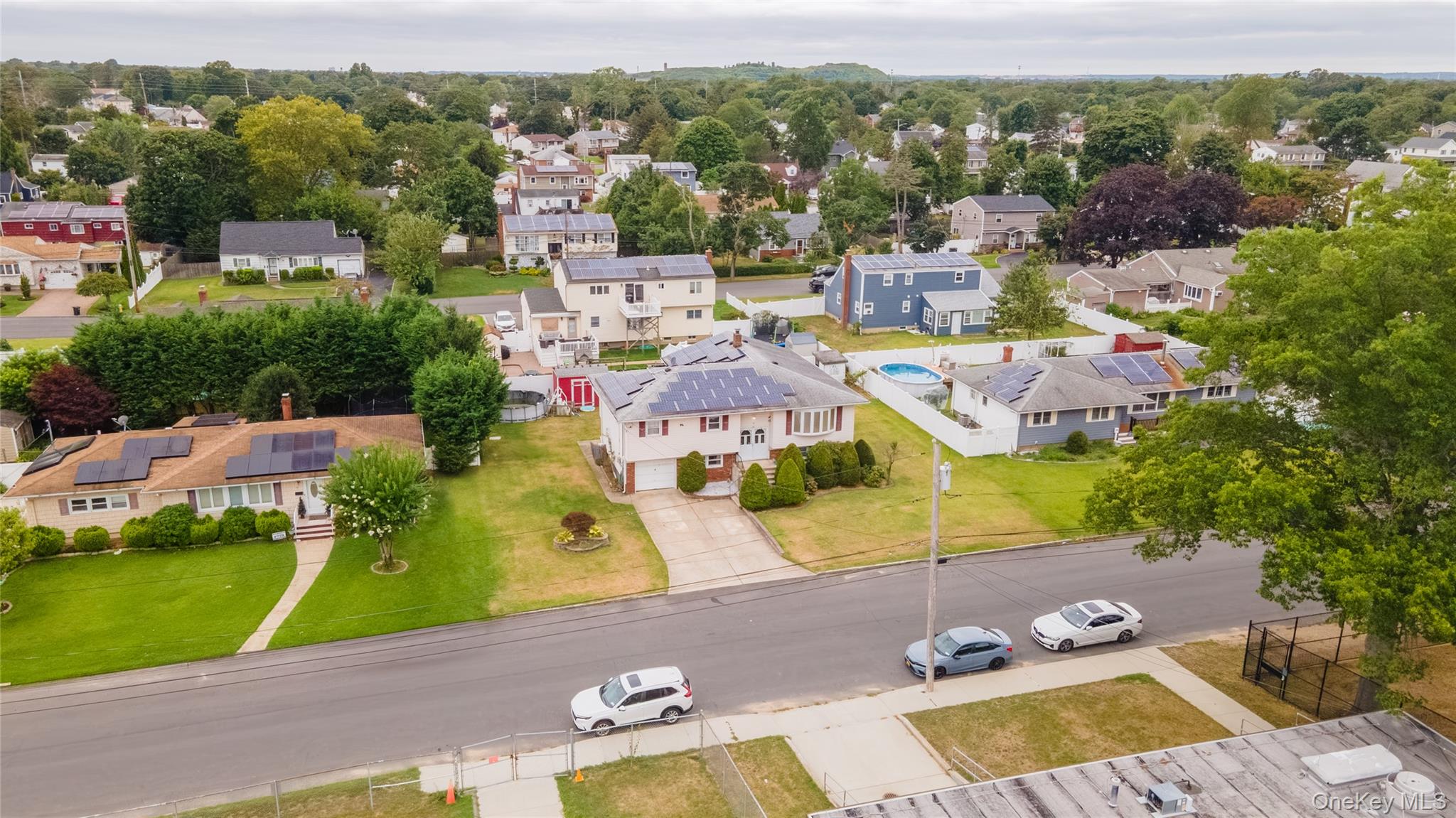 56 Suffolk Avenue, West Babylon, NY 11704