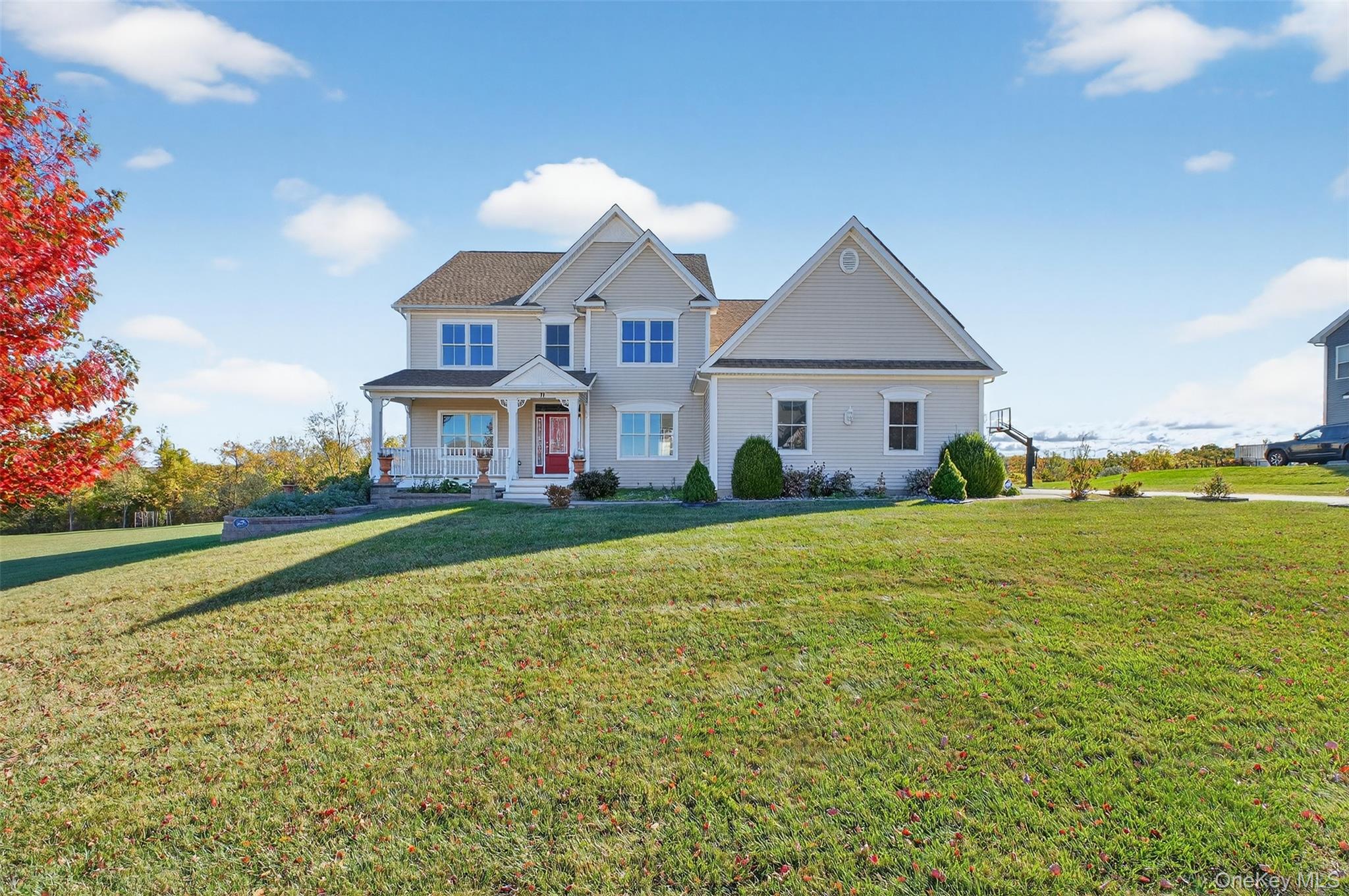 71 Ridgeline Drive, Poughkeepsie, NY 12603