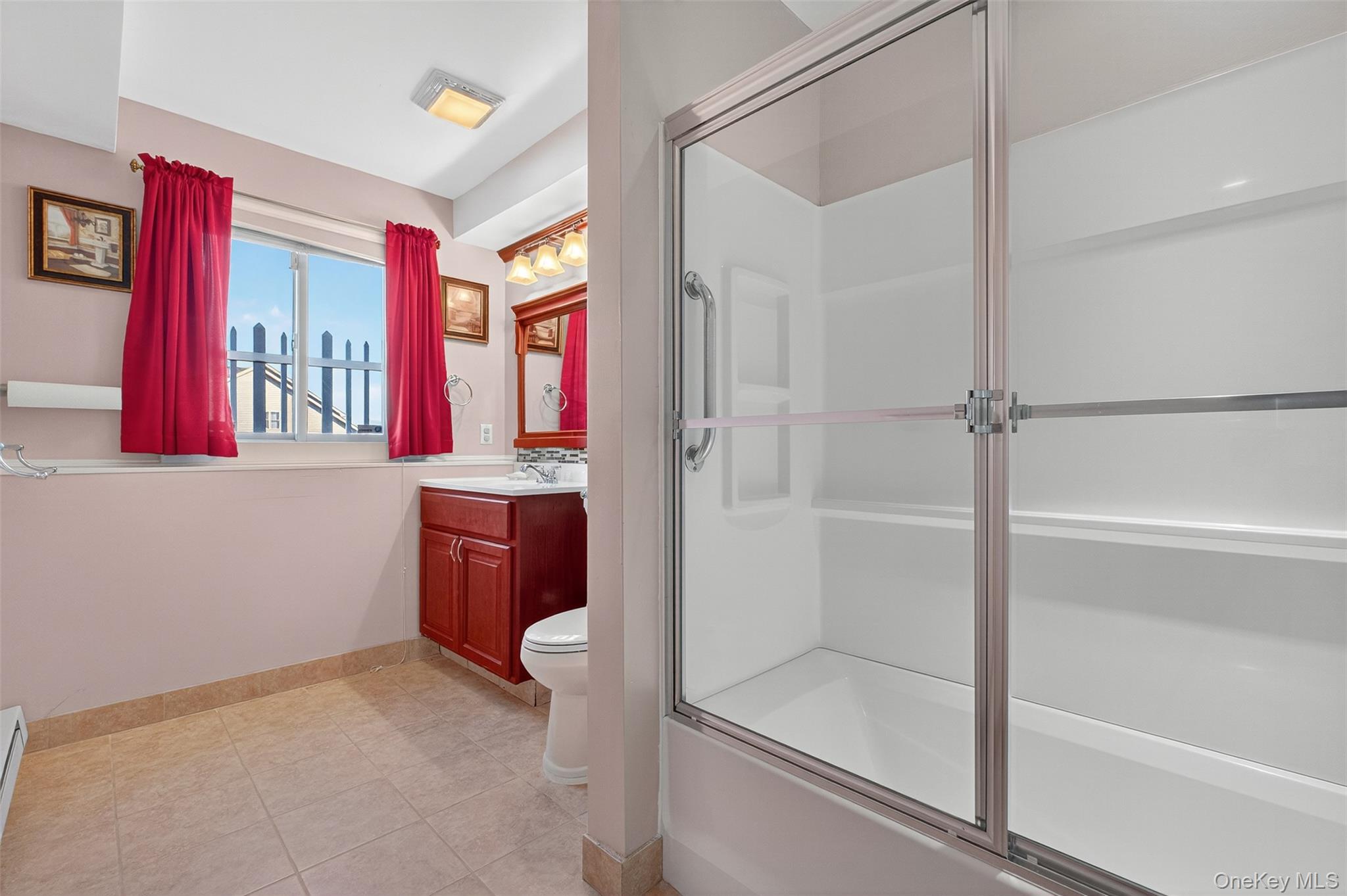 71 Ridgeline Drive, Poughkeepsie, NY 12603