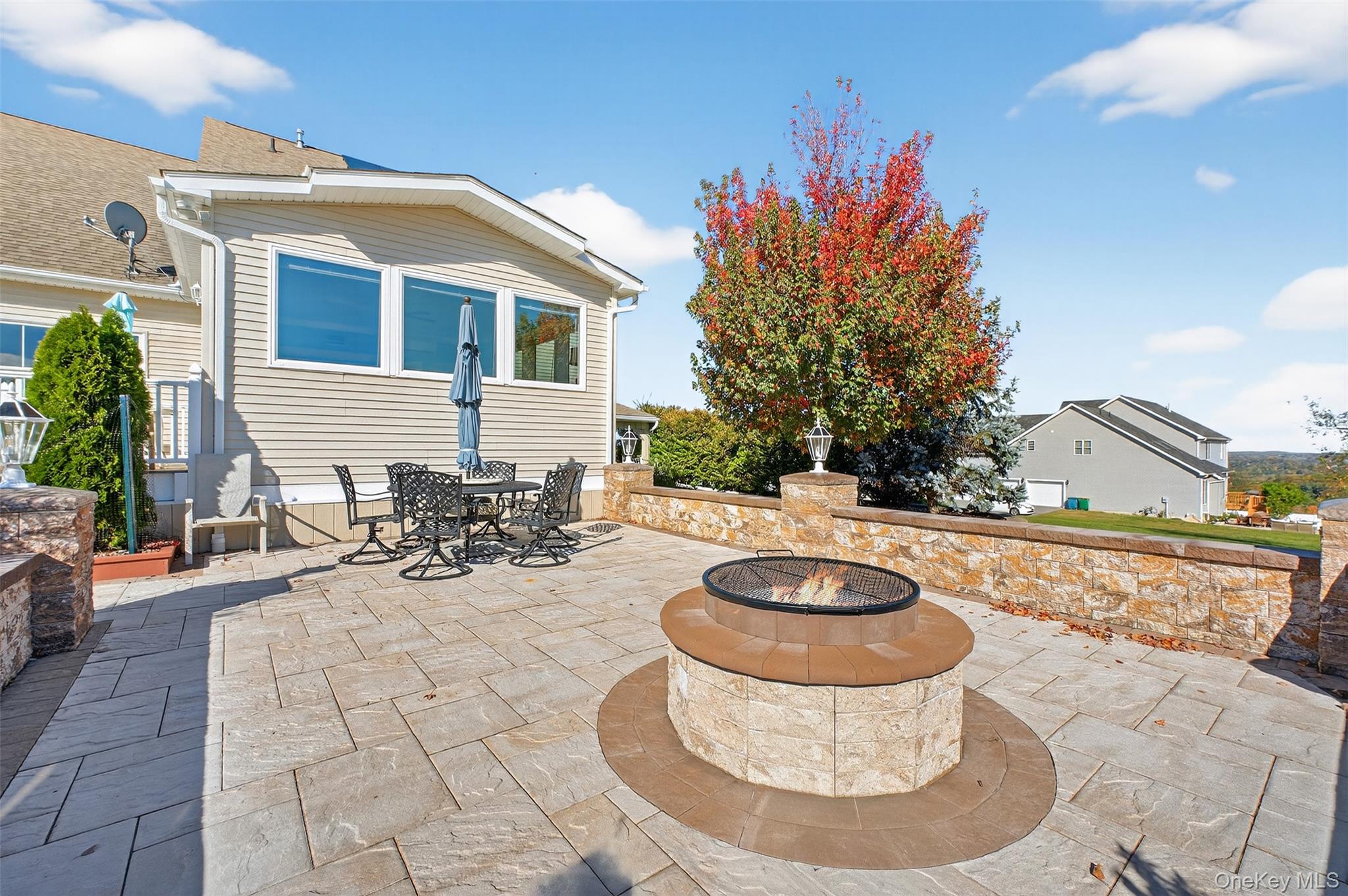 71 Ridgeline Drive, Poughkeepsie, NY 12603