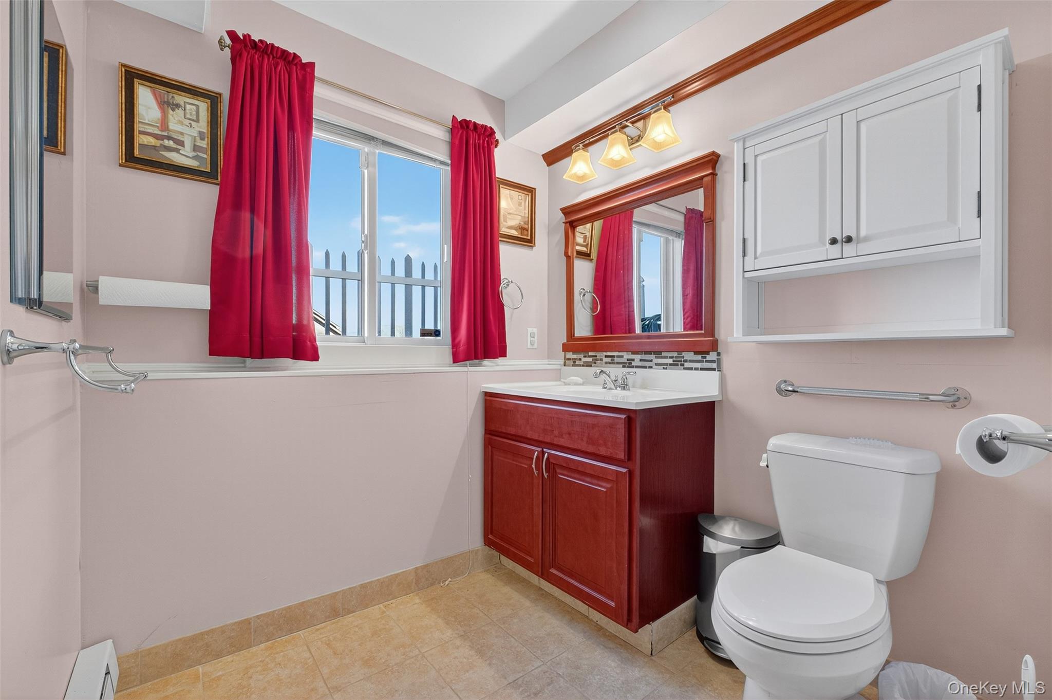 71 Ridgeline Drive, Poughkeepsie, NY 12603