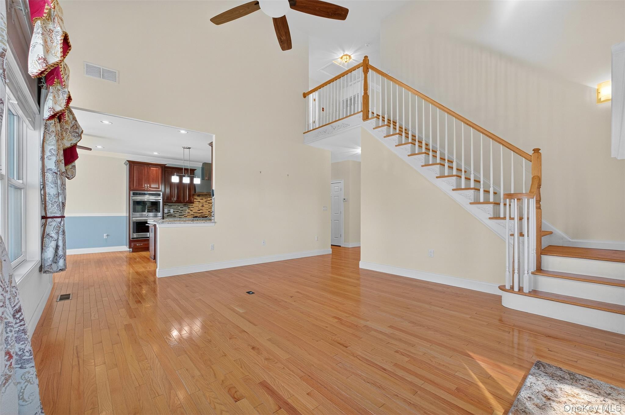 71 Ridgeline Drive, Poughkeepsie, NY 12603