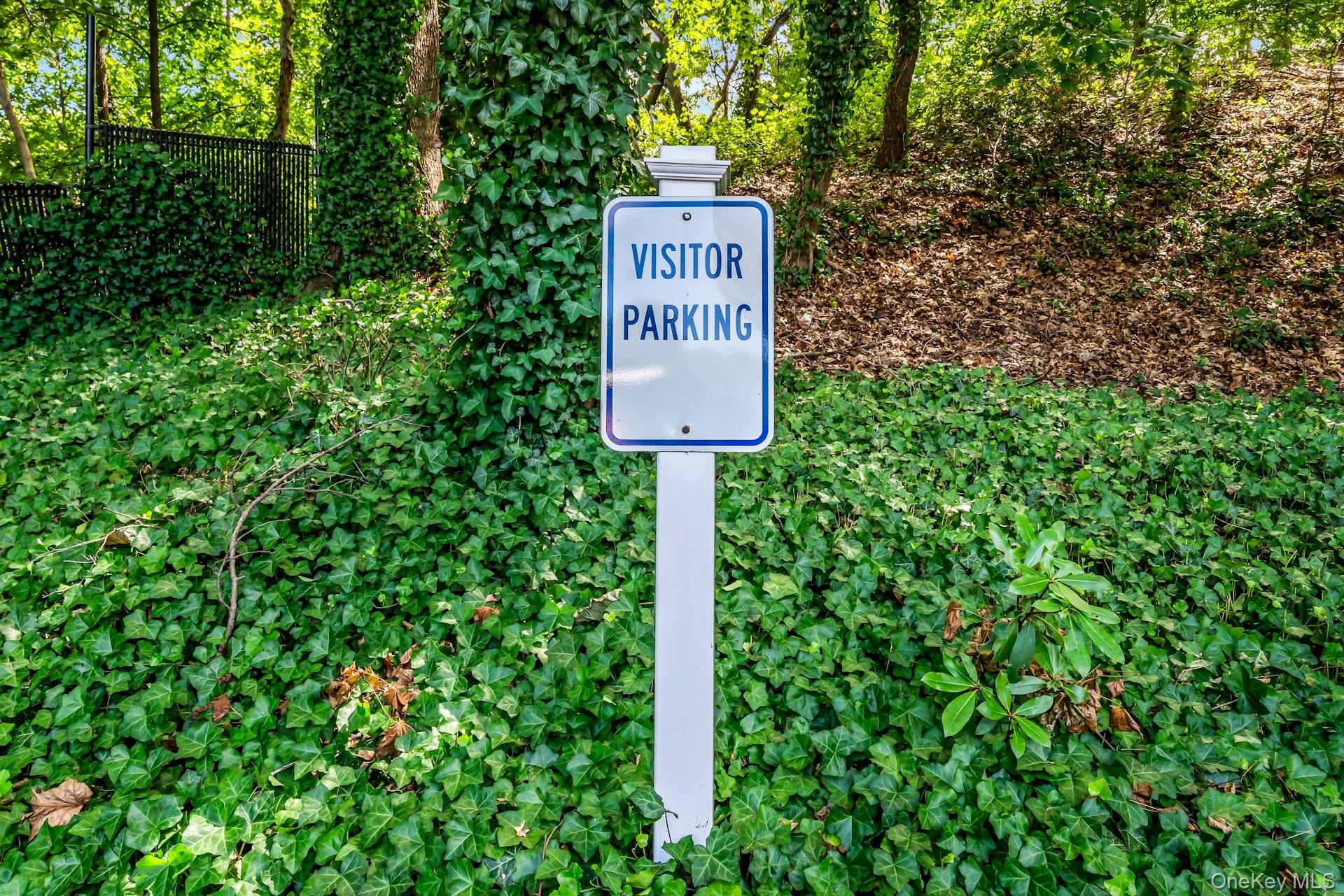 200 Lexington Avenue # 12H, Oyster Bay, NY 11771