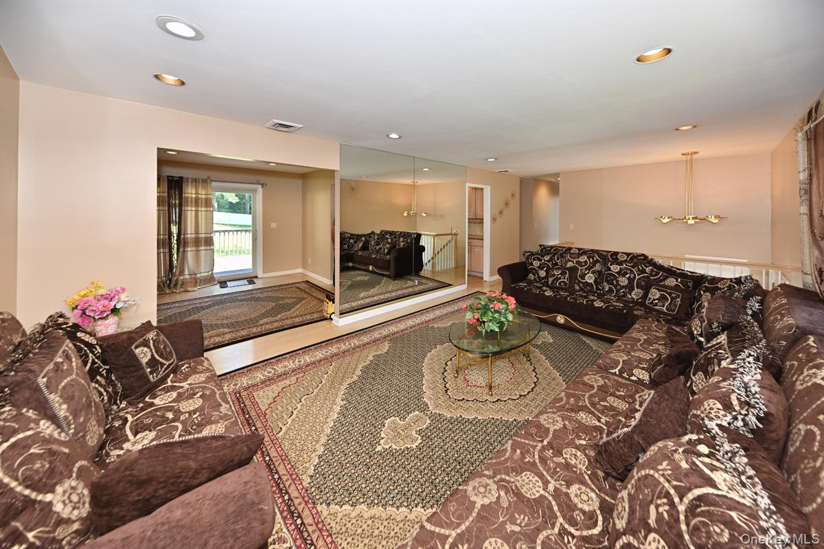 55 Montebello Road, Montebello, NY 10901