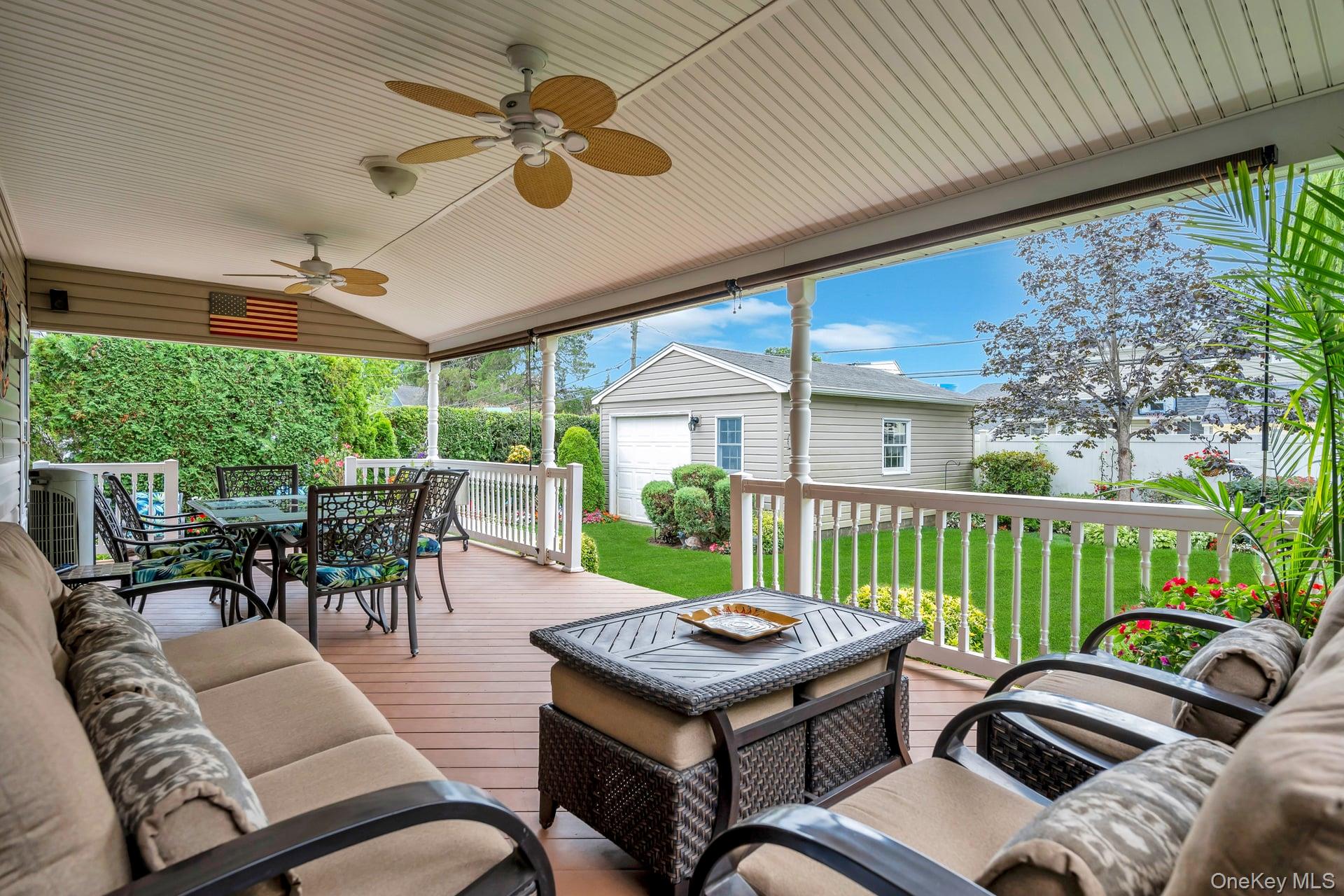 62 Vincent Road, Hicksville, NY 11801