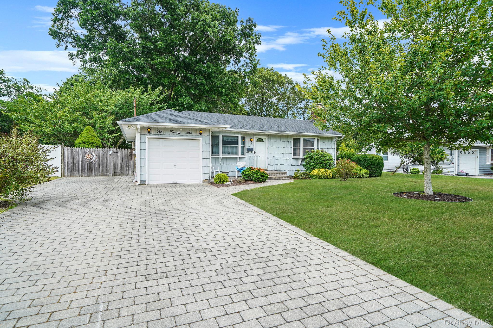 1025 Ocean Avenue, Bay Shore, NY 11706