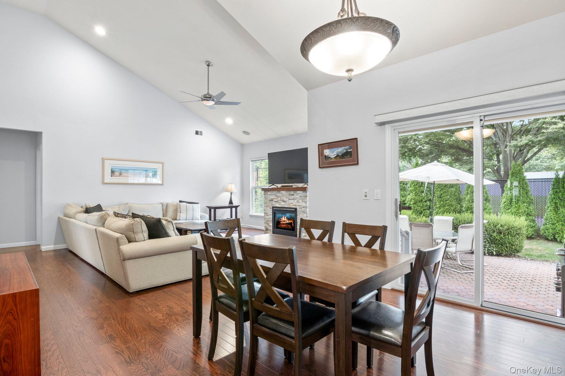 37 Constantine Way, Mount Sinai, NY 11766