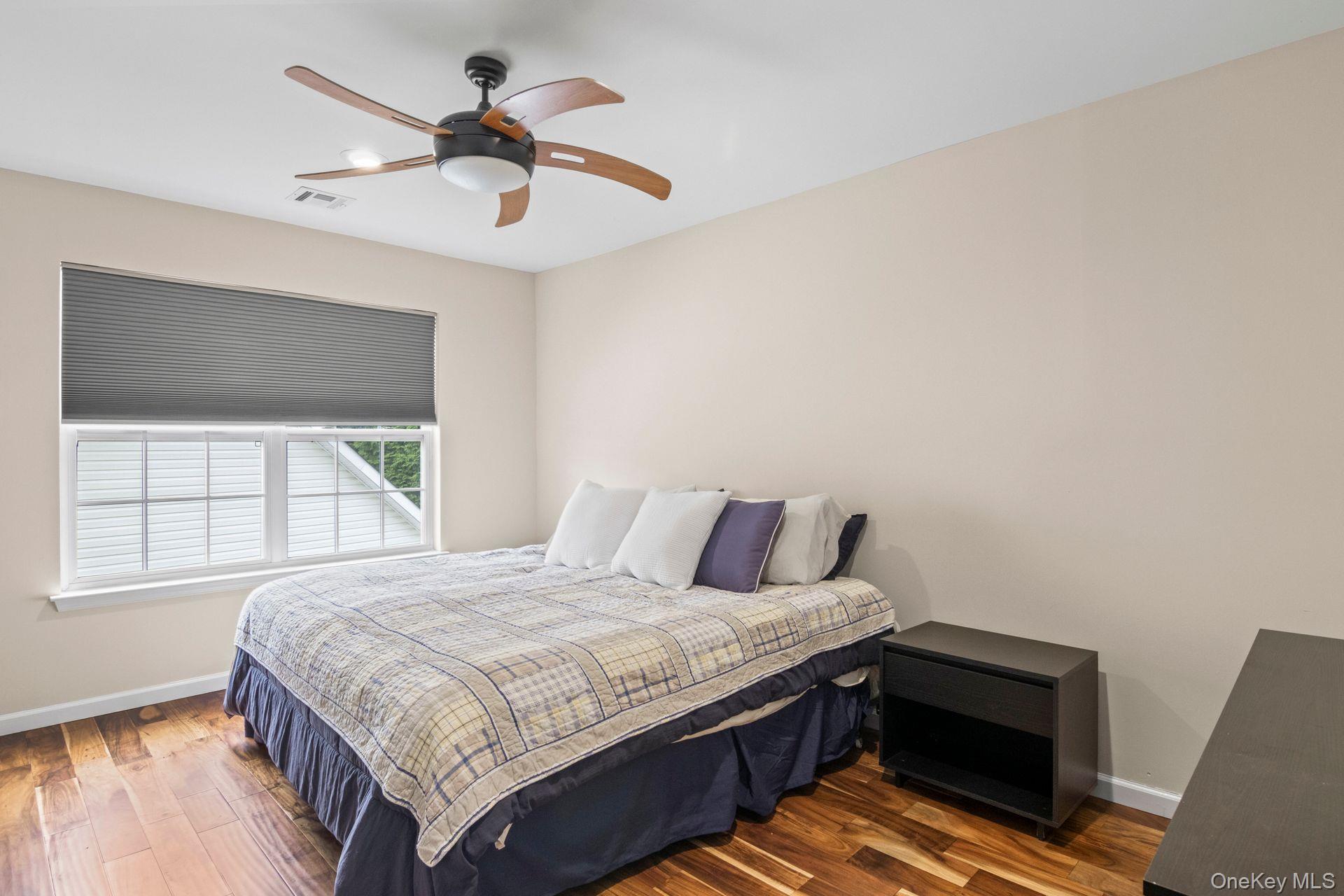 37 Constantine Way, Mount Sinai, NY 11766