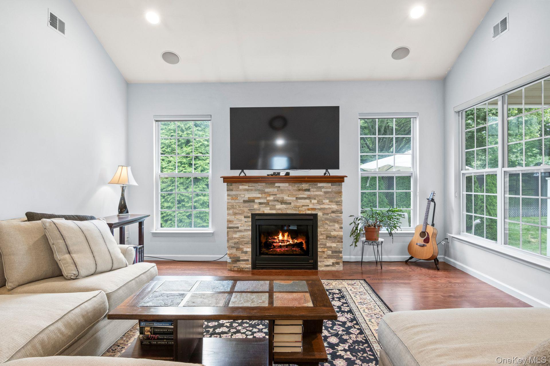 37 Constantine Way, Mount Sinai, NY 11766