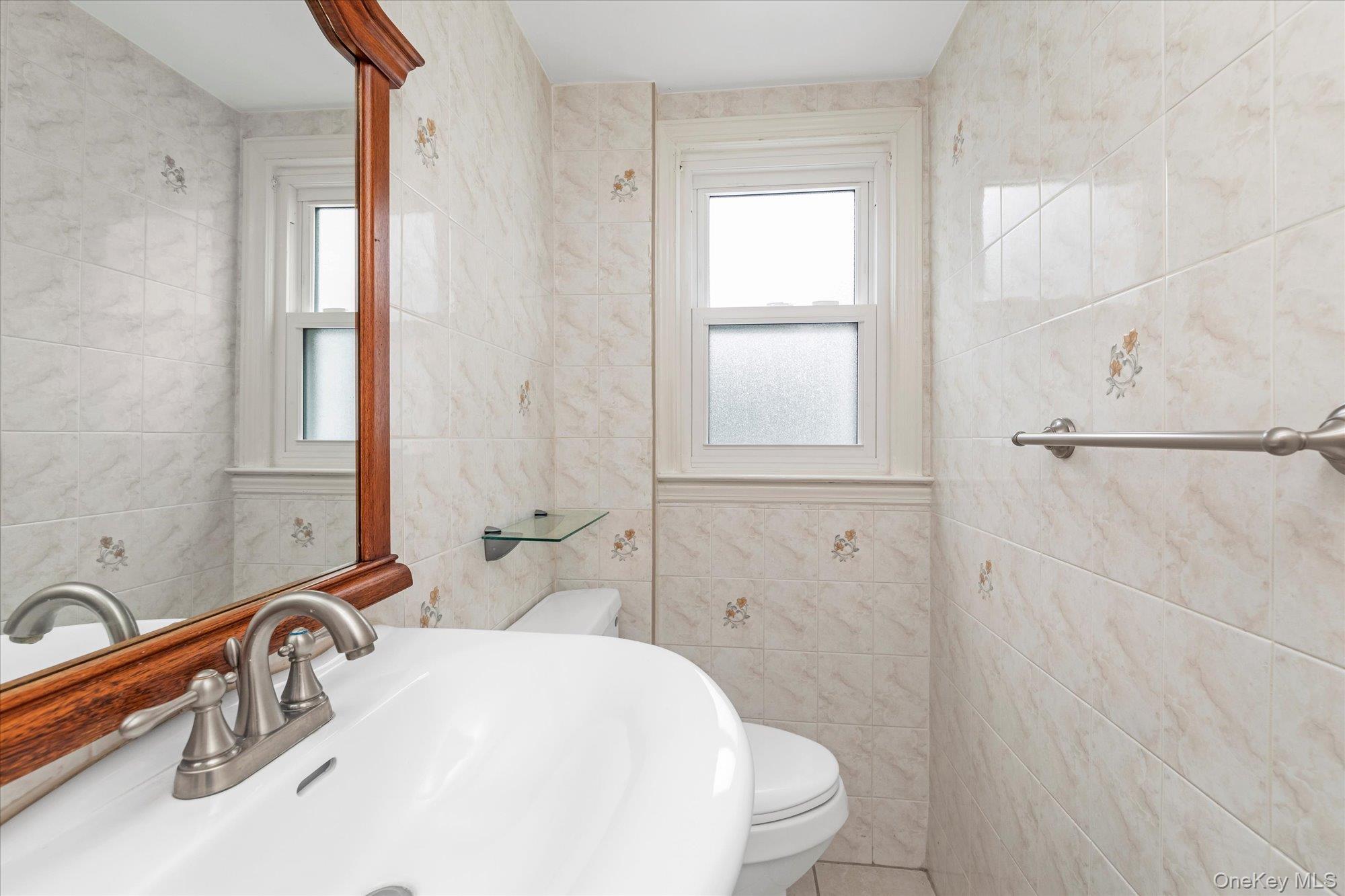 709 Carlyle Street, Woodmere, NY 11598