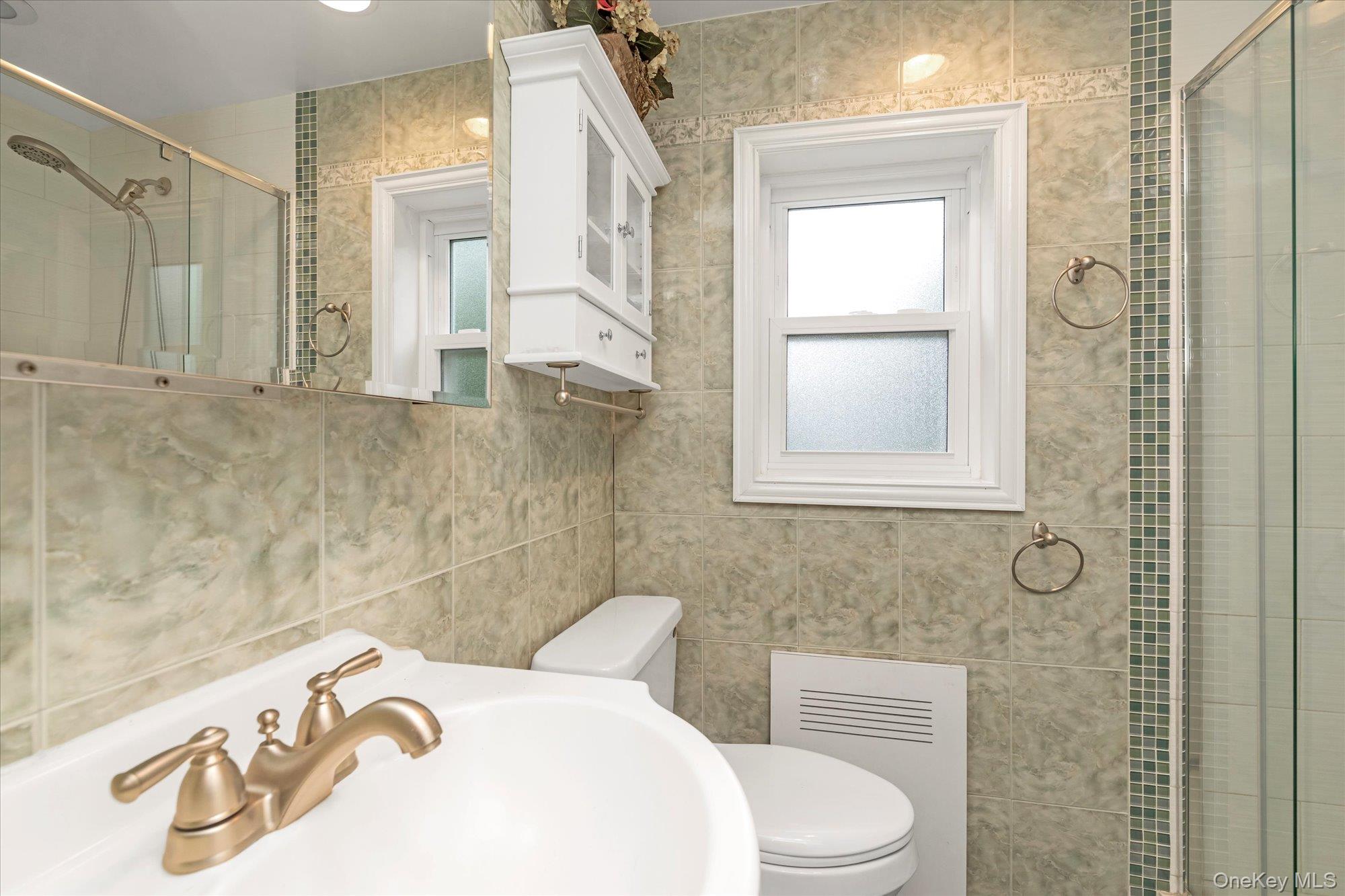 709 Carlyle Street, Woodmere, NY 11598