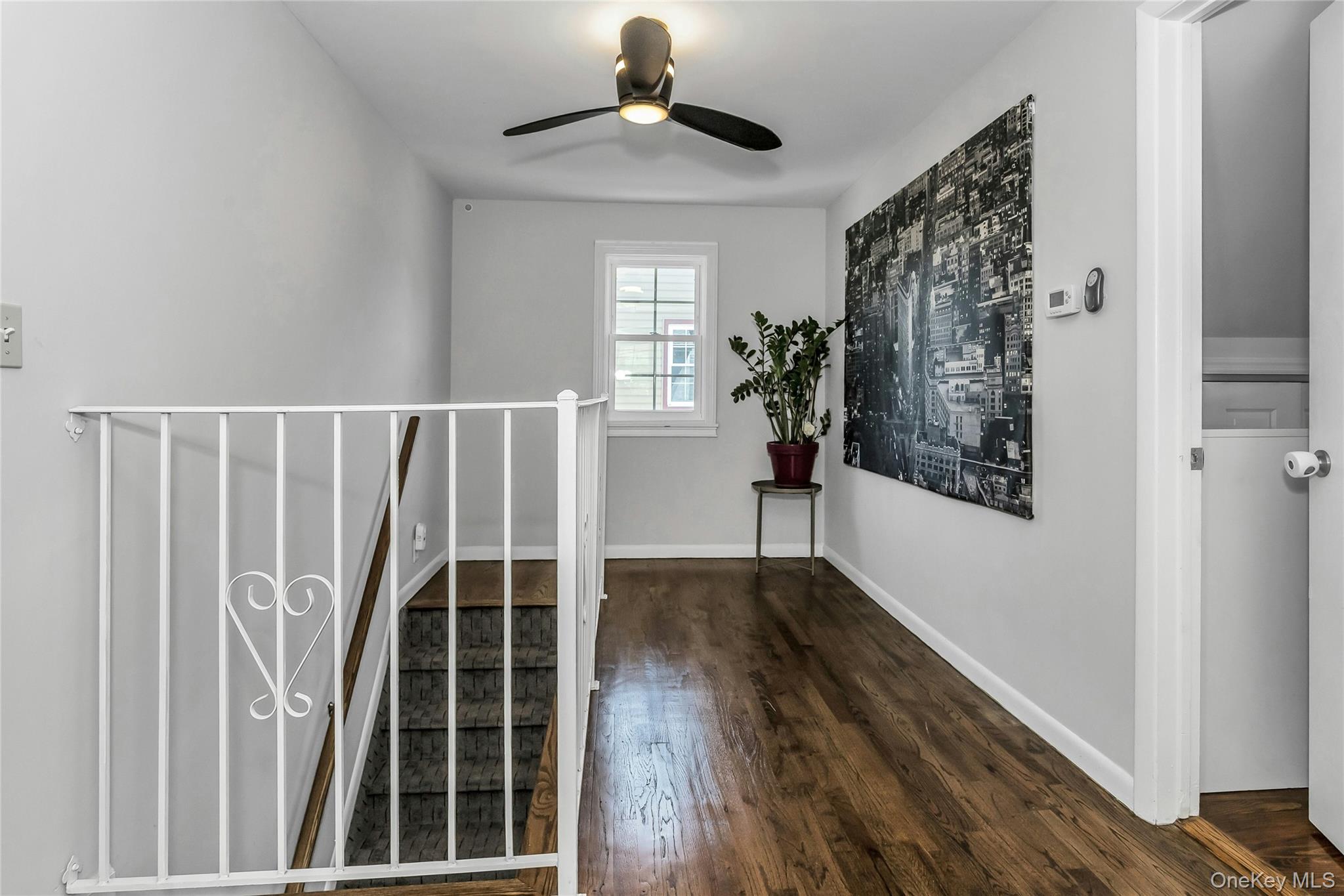 106 Scarcliffe Drive, Malverne, NY 11565