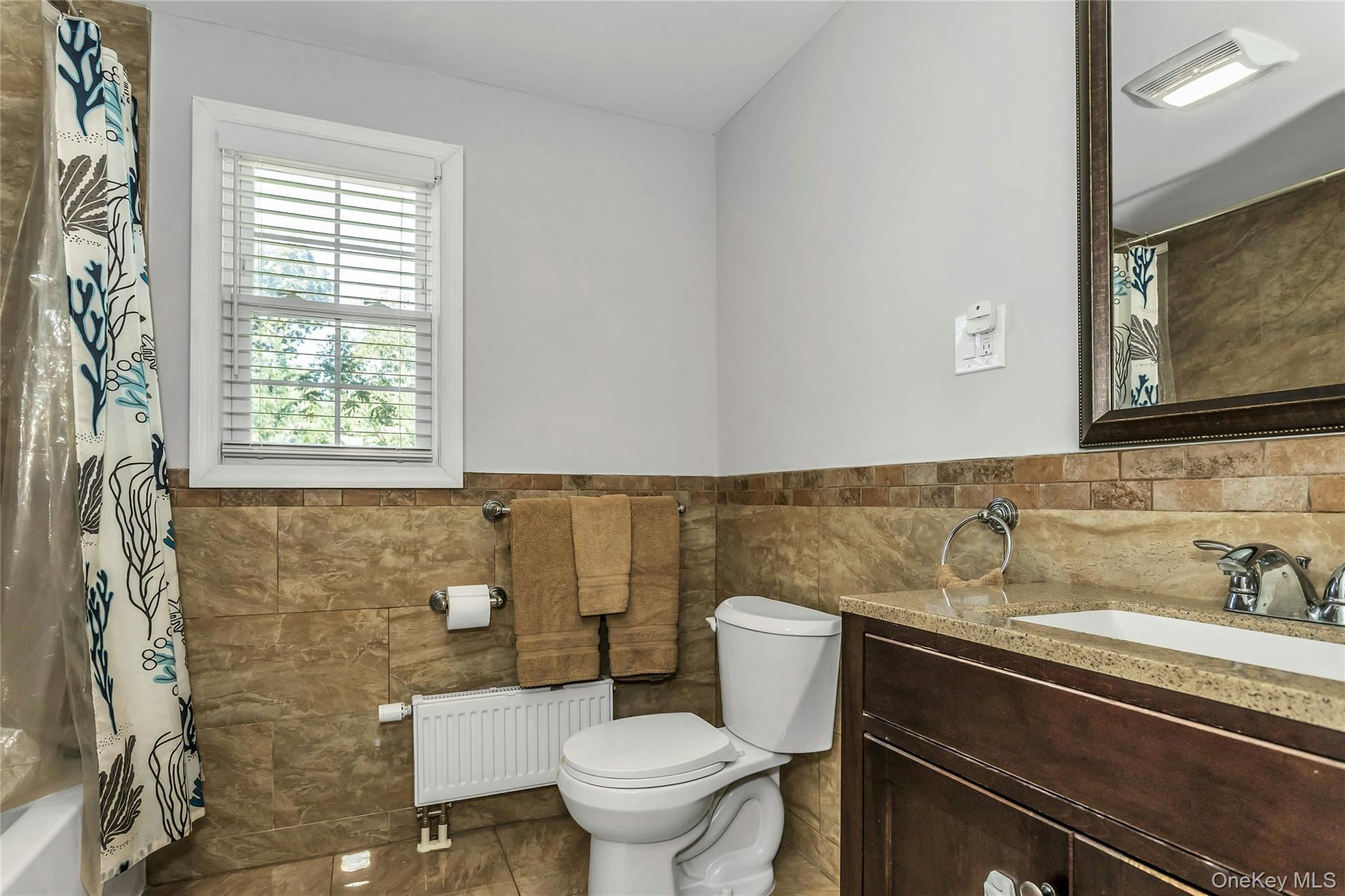 106 Scarcliffe Drive, Malverne, NY 11565