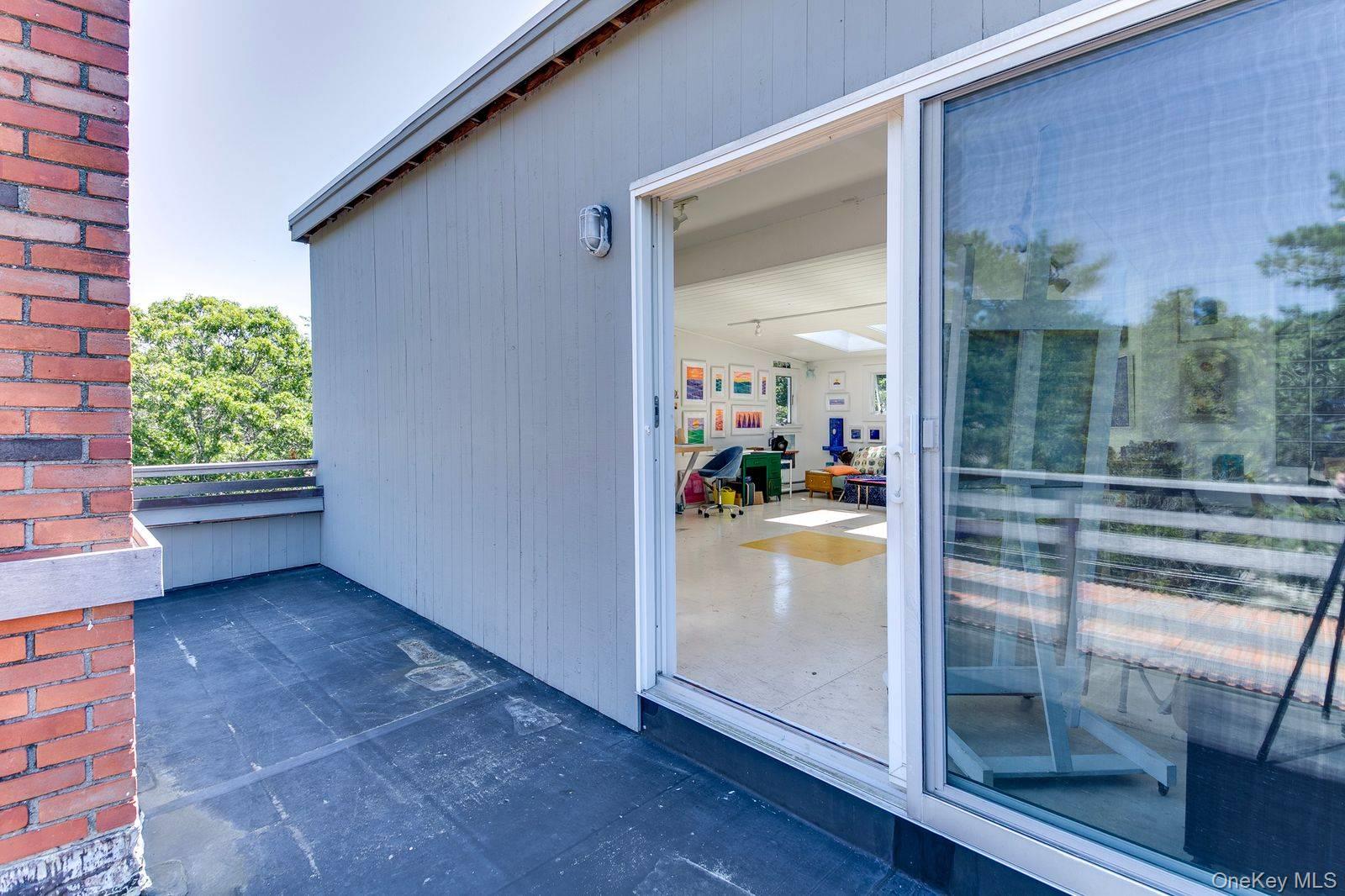 320 Shore Road, Amagansett, NY 11930