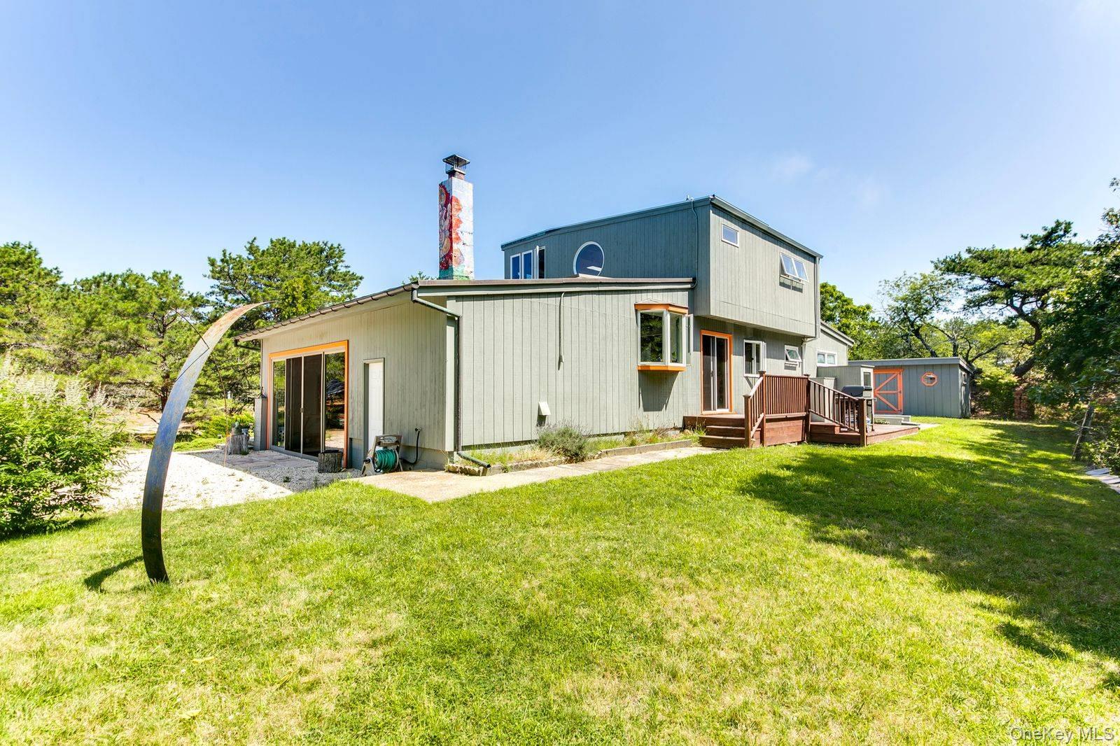 320 Shore Road, Amagansett, NY 11930