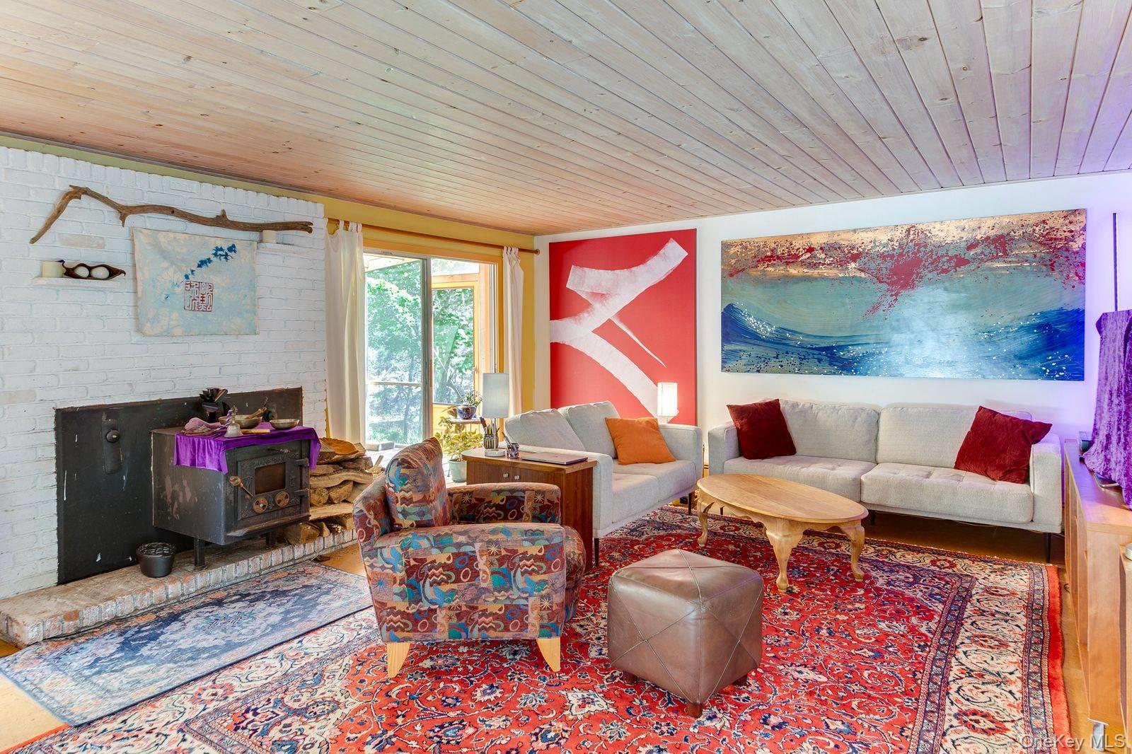 320 Shore Road, Amagansett, NY 11930