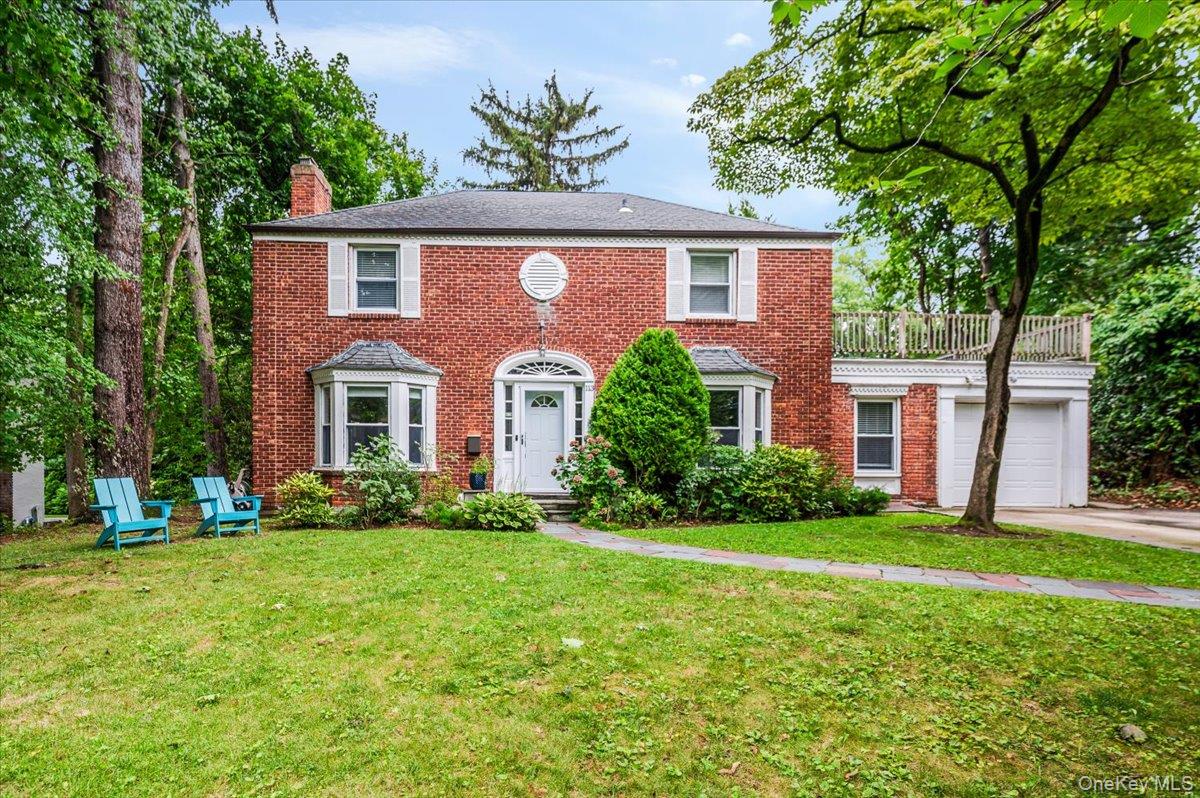 113 Old Mill Road, Great Neck, NY 11023