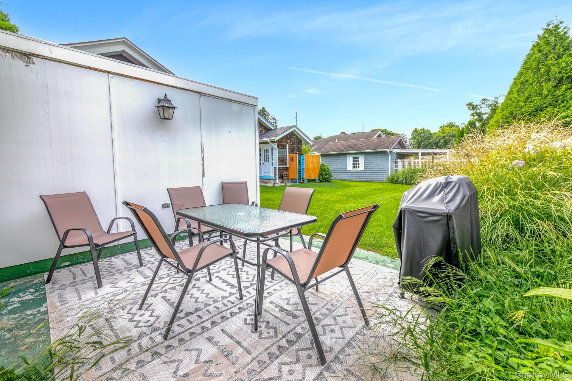 13 McGuirk Street, East Hampton, NY 11937