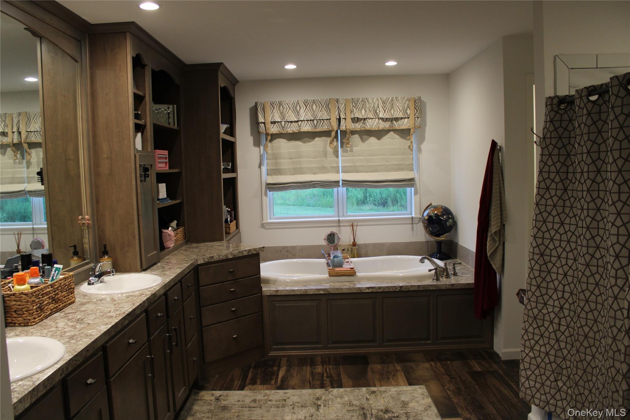 155 Metzger Road, Red Hook, NY 12571