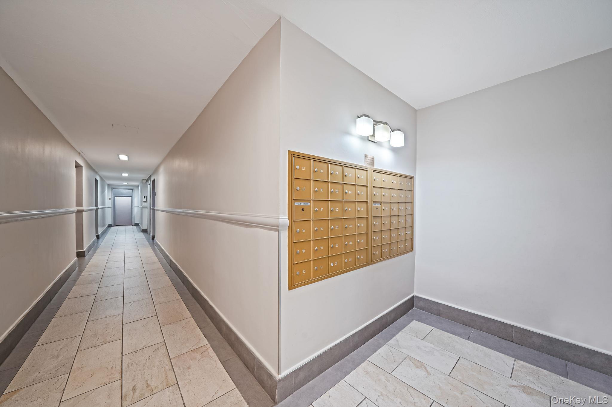 67-50 Thornton Place # 4U, Forest Hills, NY 11375