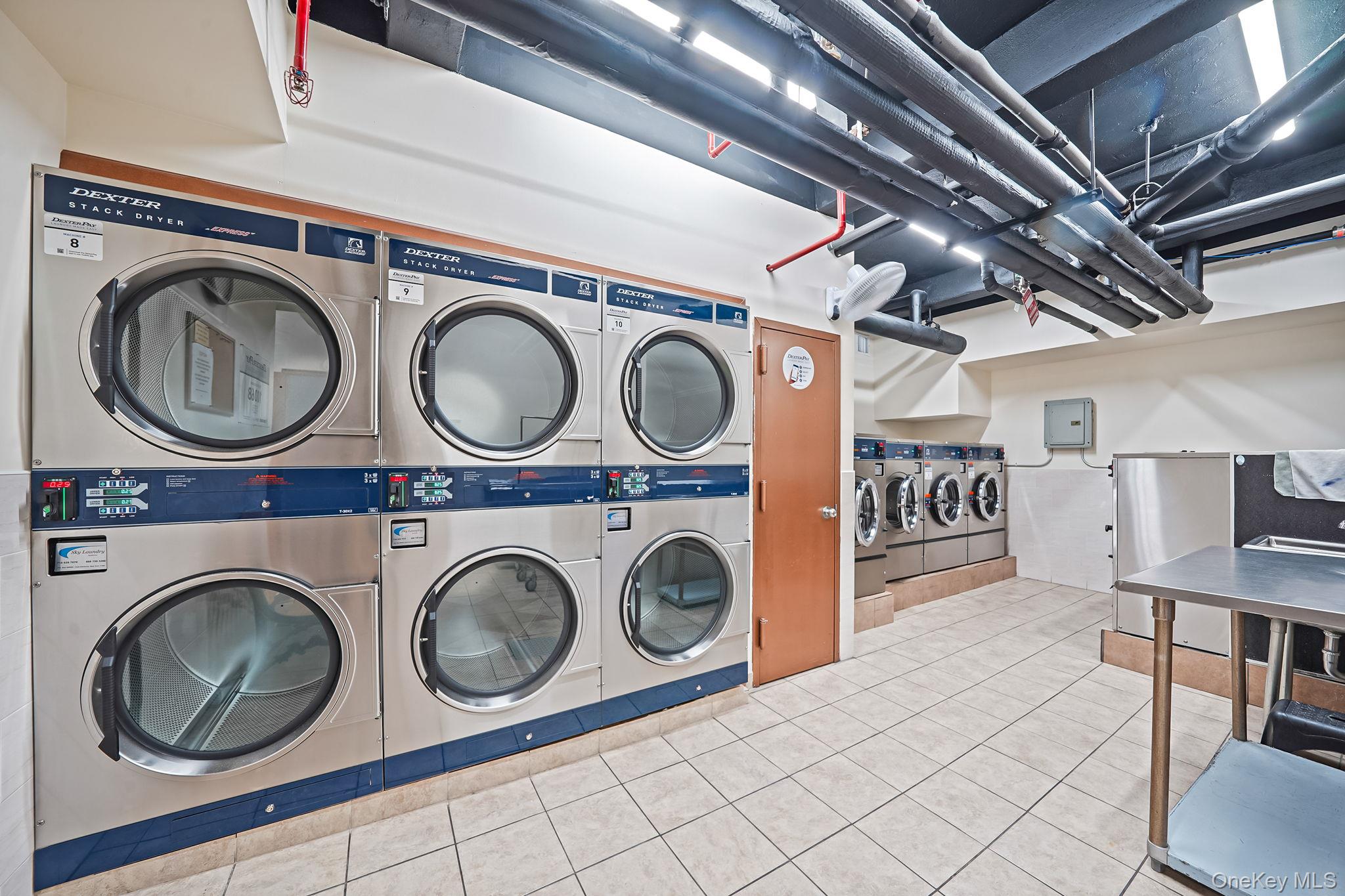 67-50 Thornton Place # 4U, Forest Hills, NY 11375