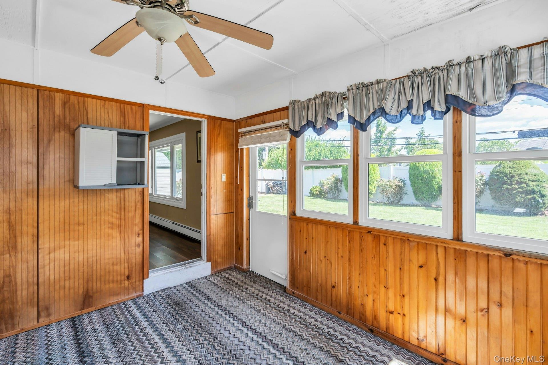 7 Tanager Lane, Levittown, NY 11756