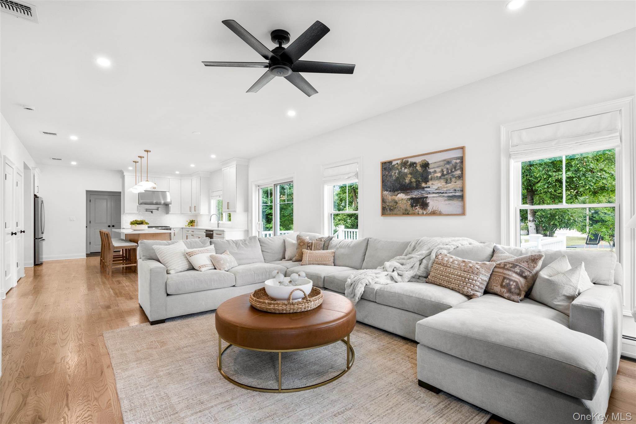 28 Pvt Del Regno Court, Blauvelt, NY 10913