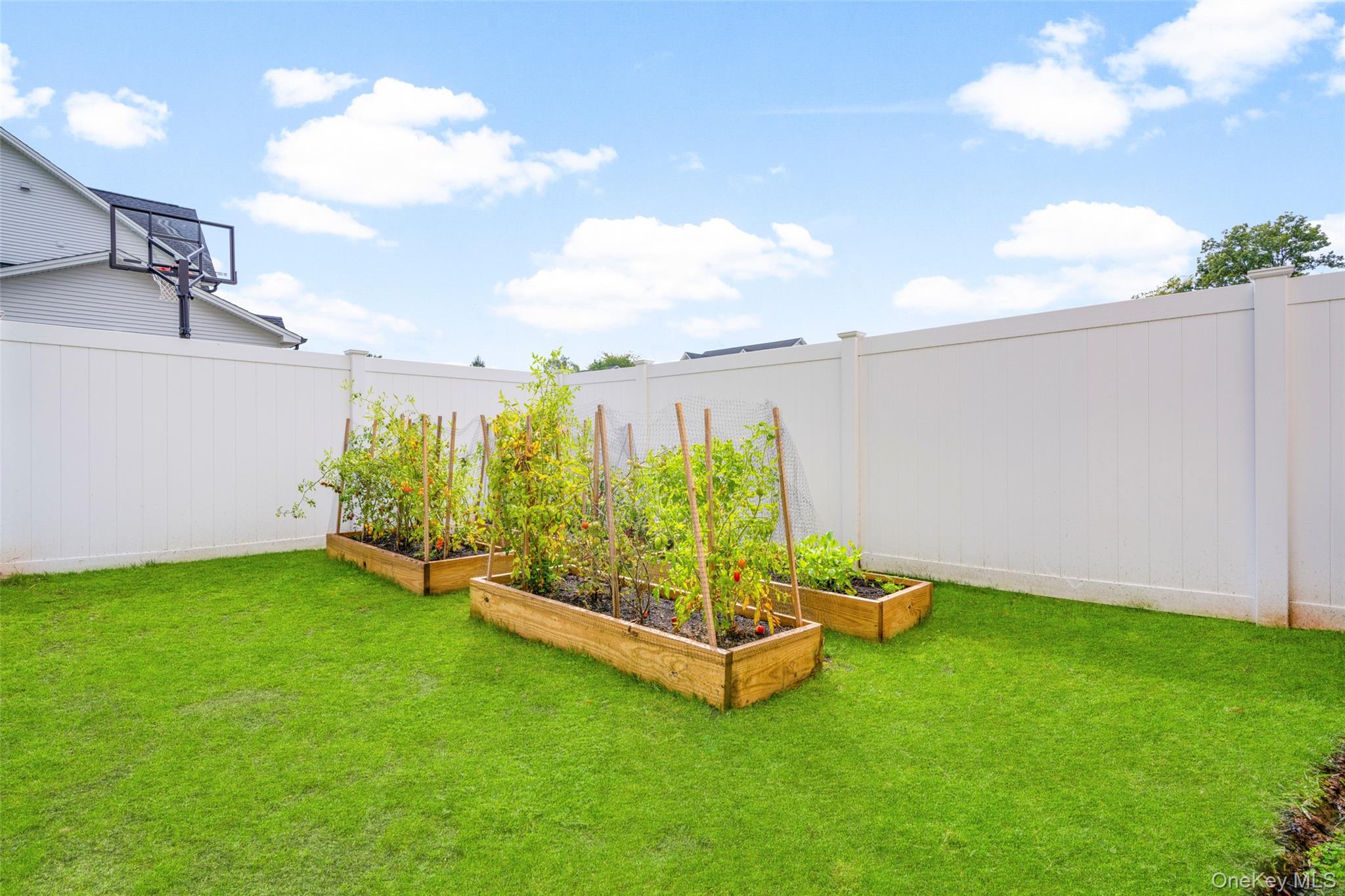 28 Pvt Del Regno Court, Blauvelt, NY 10913