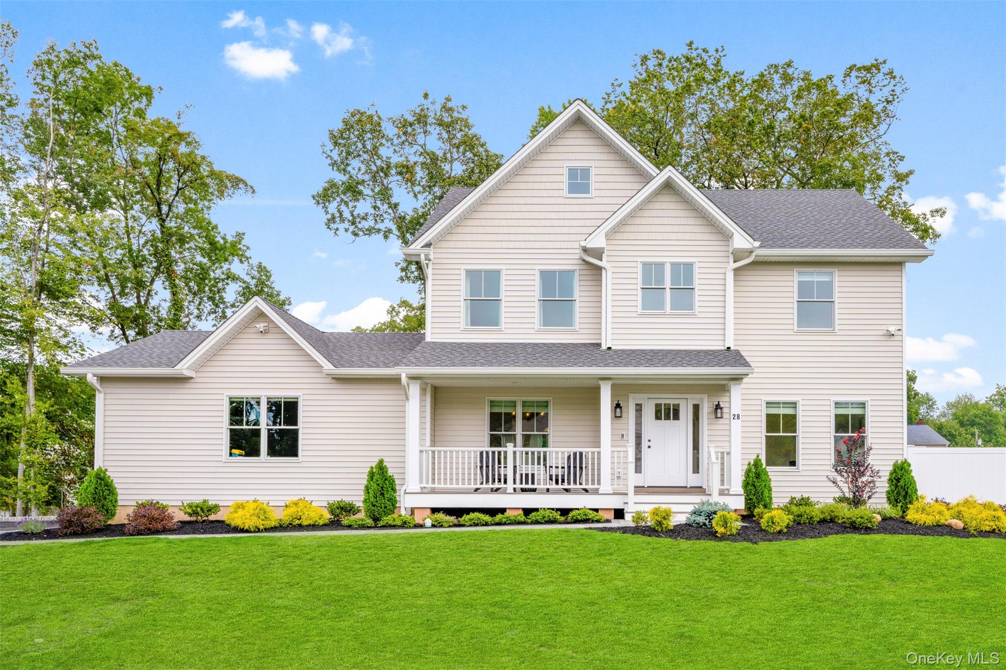 28 Pvt Del Regno Court, Blauvelt, NY 10913