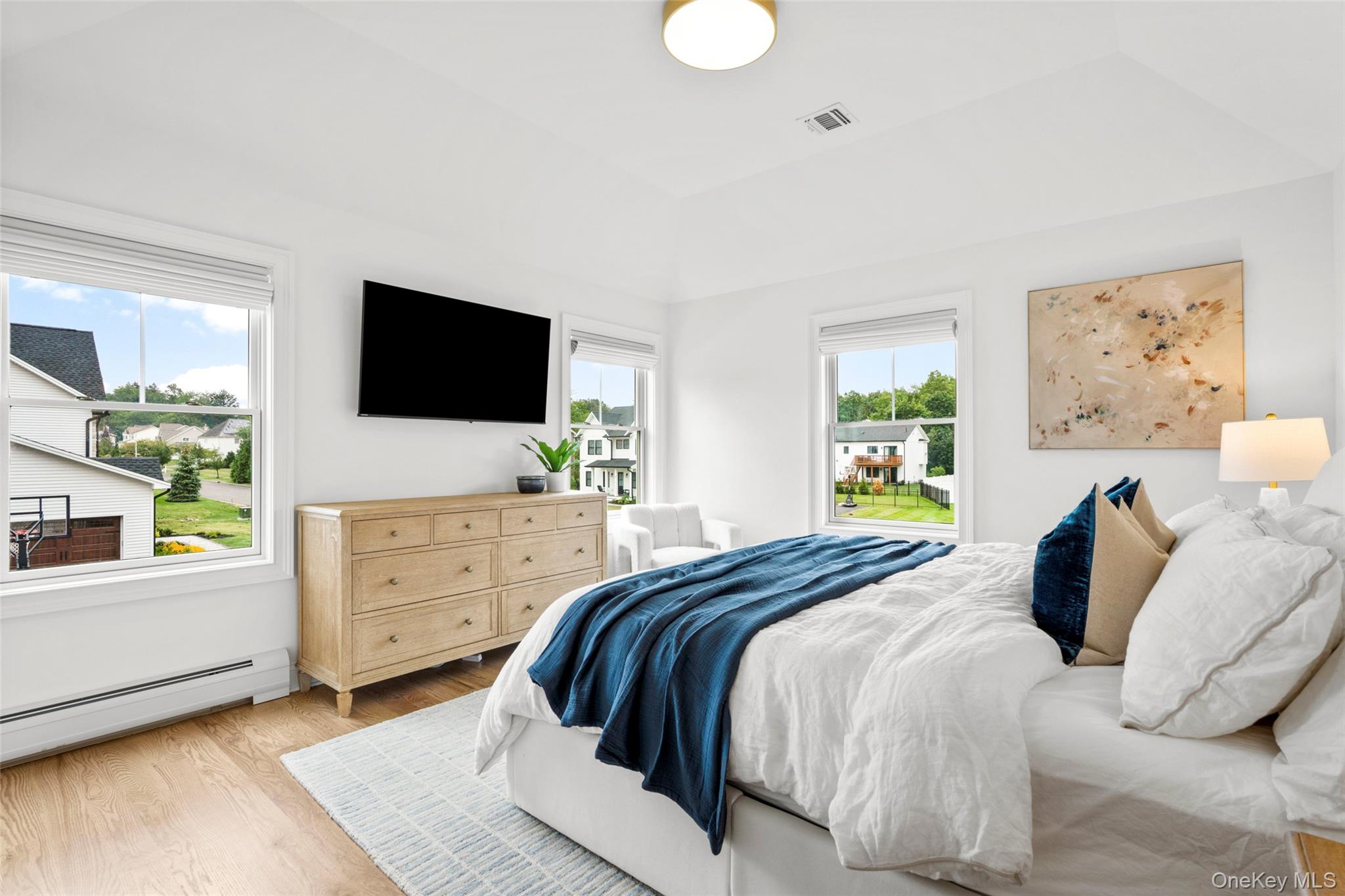 28 Pvt Del Regno Court, Blauvelt, NY 10913