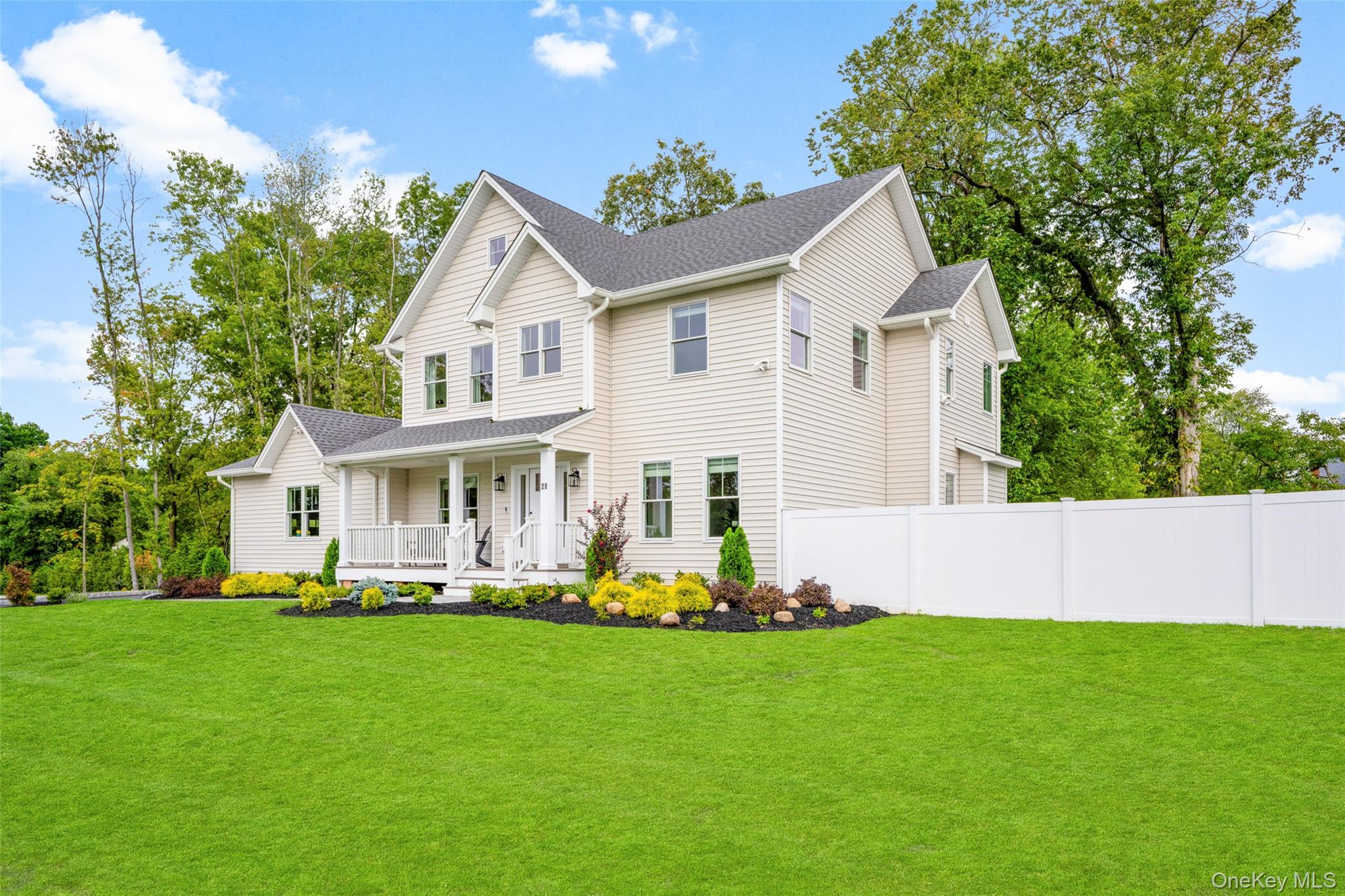 28 Pvt Del Regno Court, Blauvelt, NY 10913