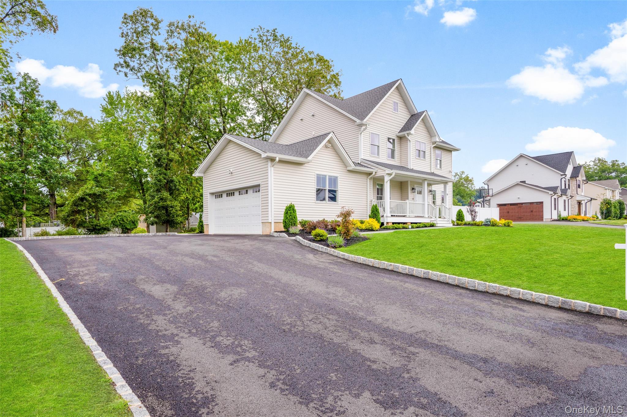 28 Pvt Del Regno Court, Blauvelt, NY 10913