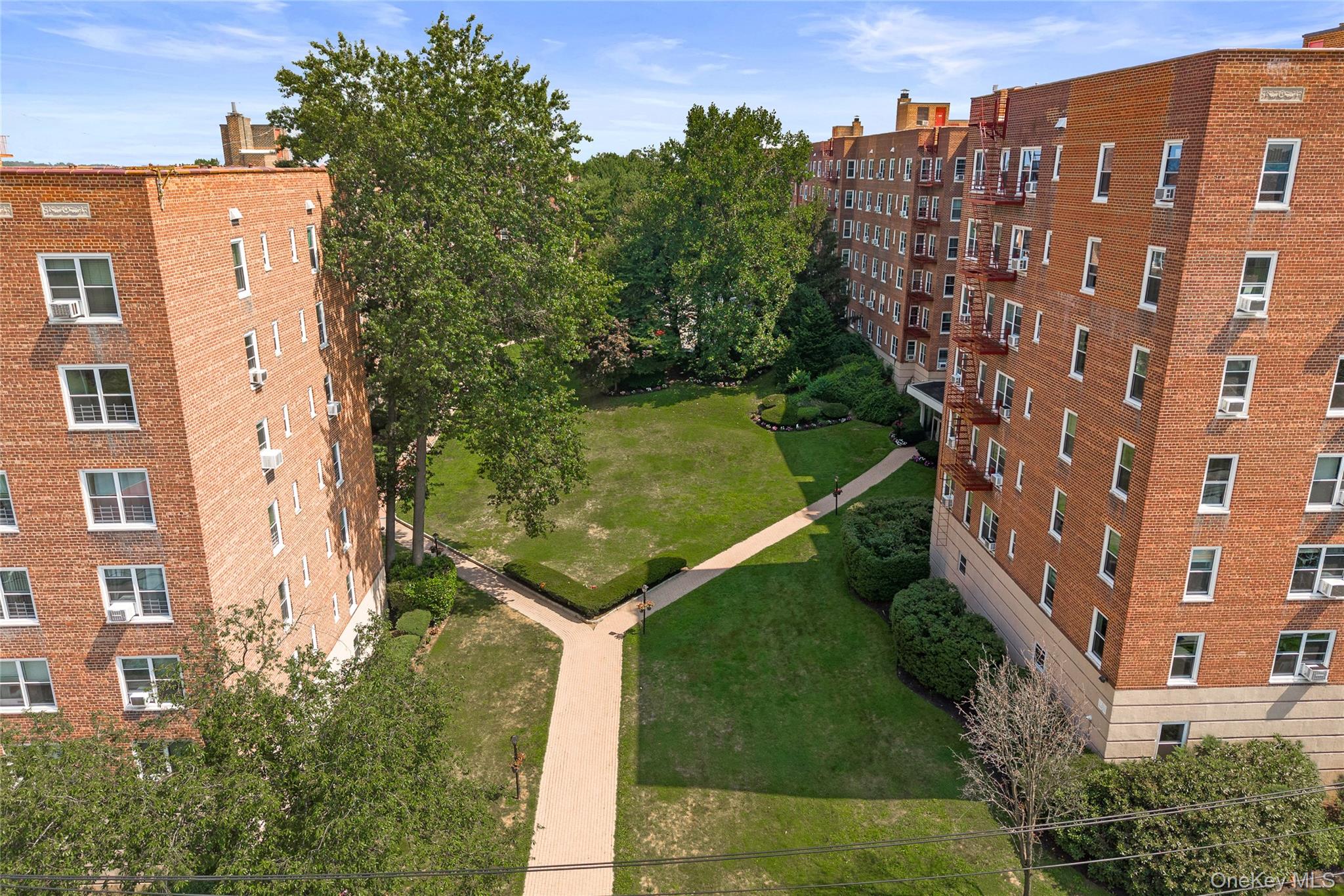 1304 Midland Avenue # C20, Yonkers, NY 10704