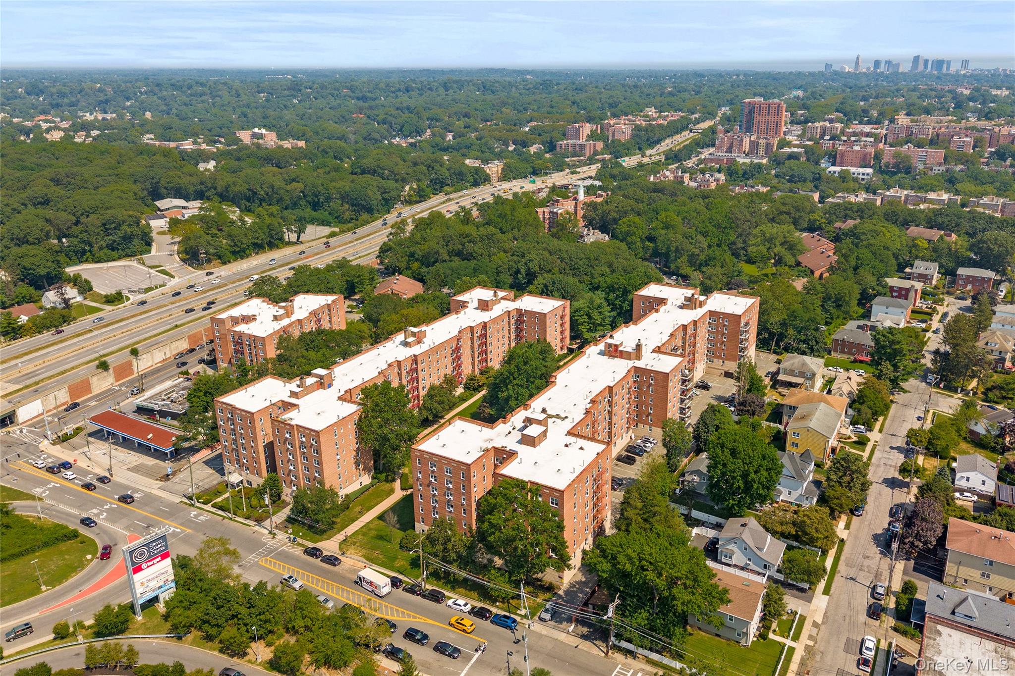 1304 Midland Avenue # C20, Yonkers, NY 10704