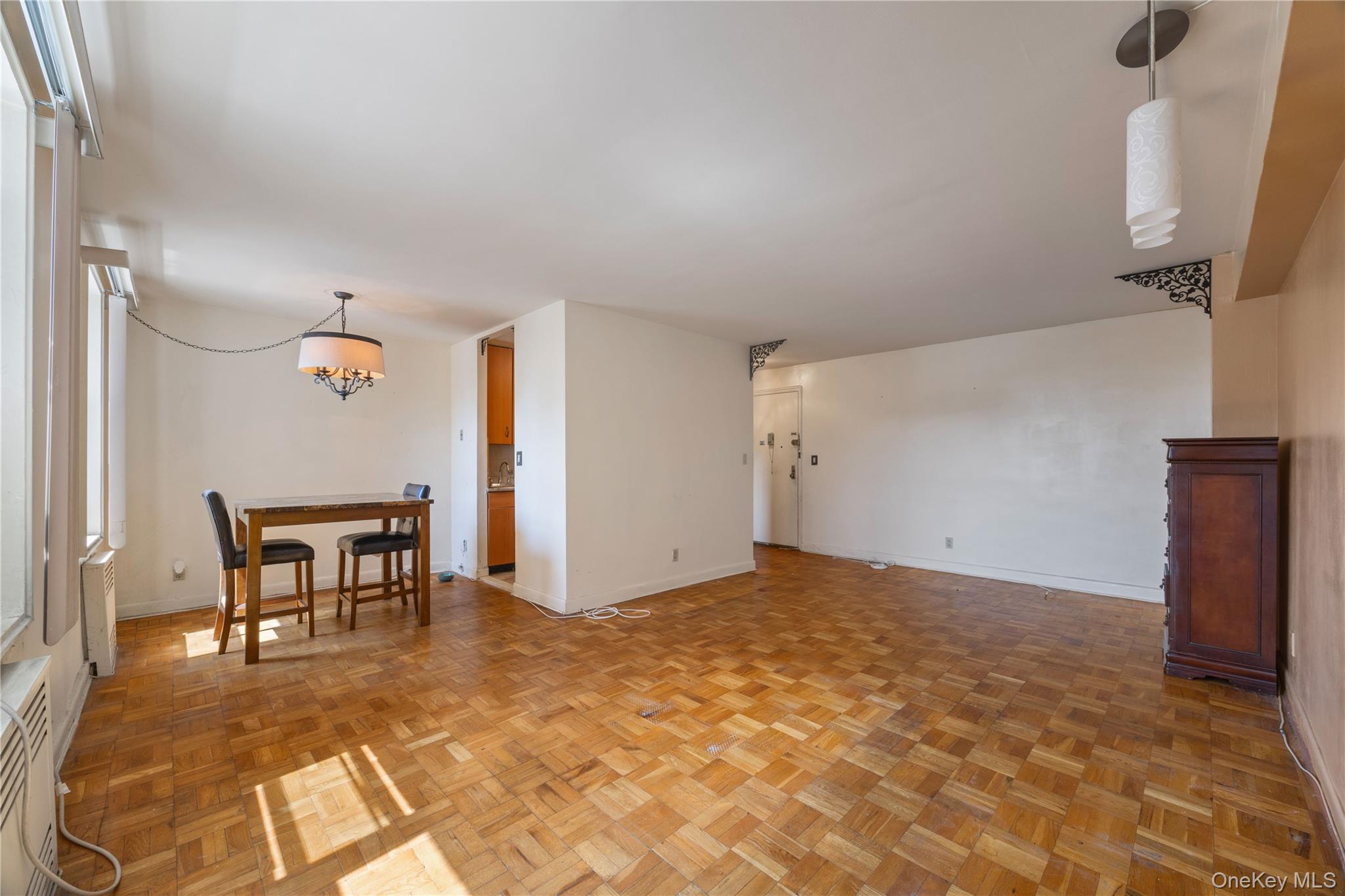 1304 Midland Avenue # C20, Yonkers, NY 10704