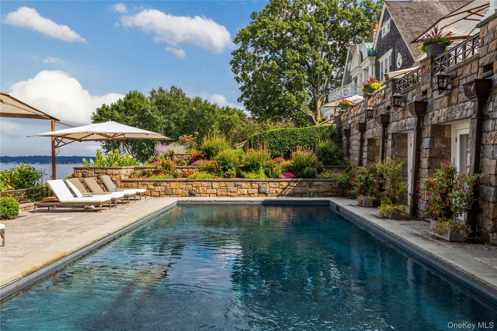 227 Dock Lane, Great Neck, NY 11024