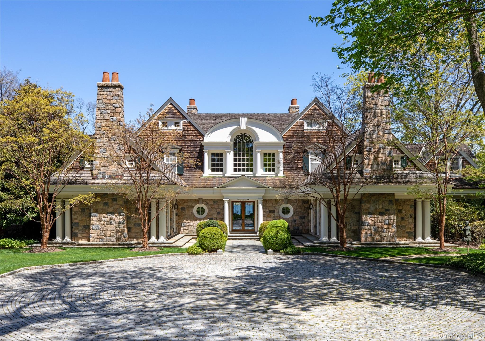 227 Dock Lane, Great Neck, NY 11024