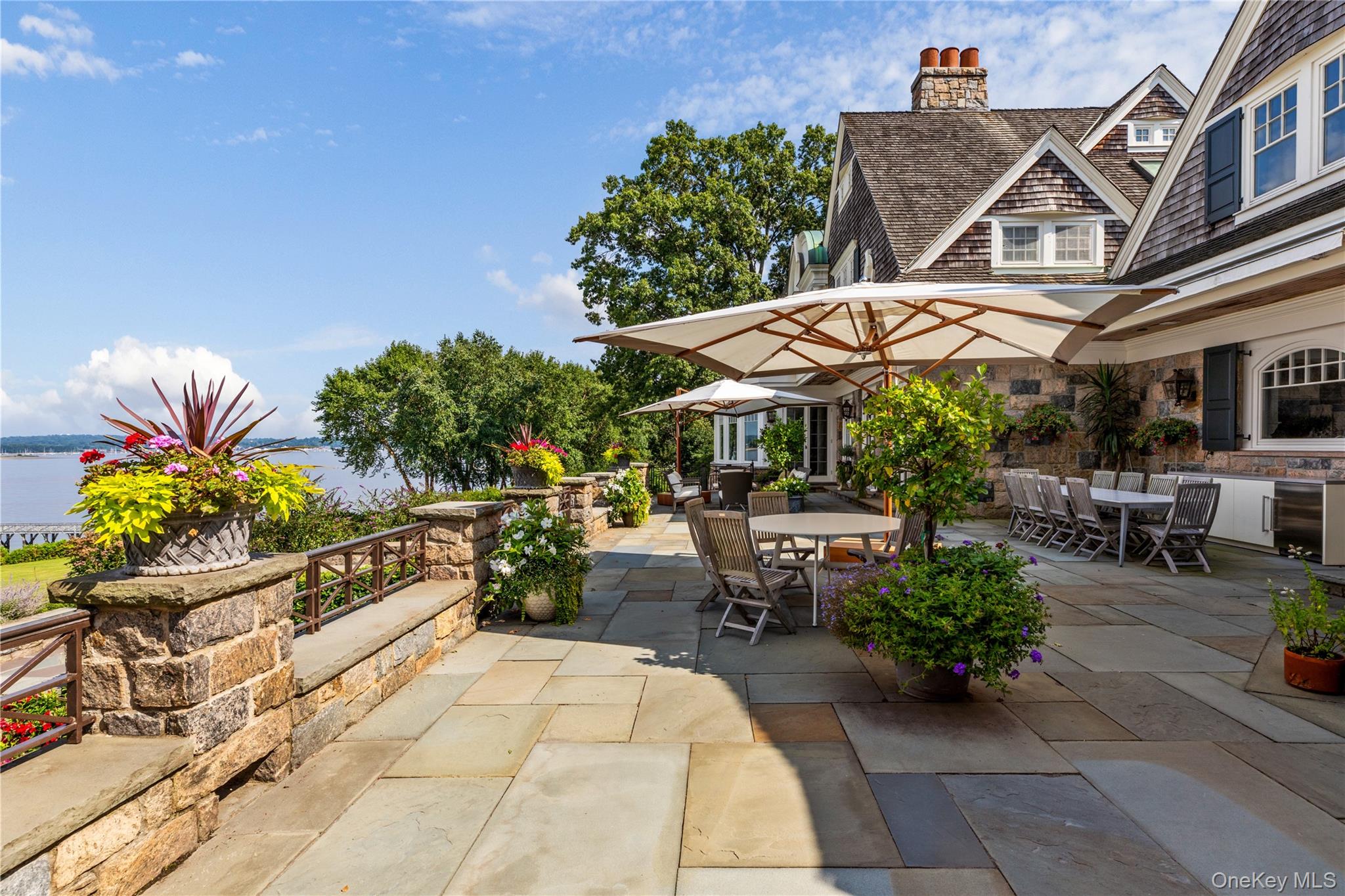 227 Dock Lane, Great Neck, NY 11024